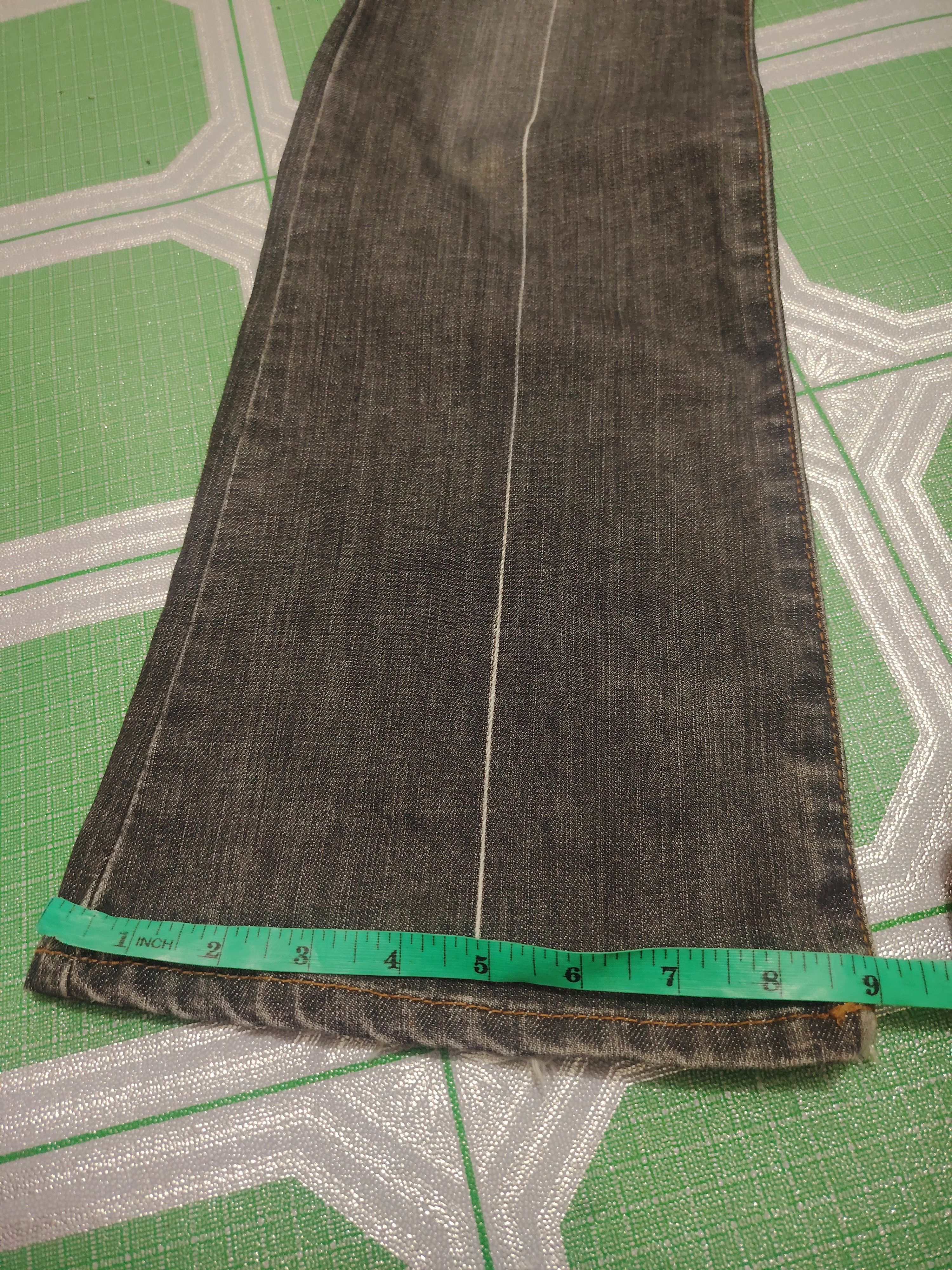 Undercover × Uniqlo Japanese uniqlo flare jeans distressed jeans rare lining Size US 30 / EU 46 - 19 Thumbnail