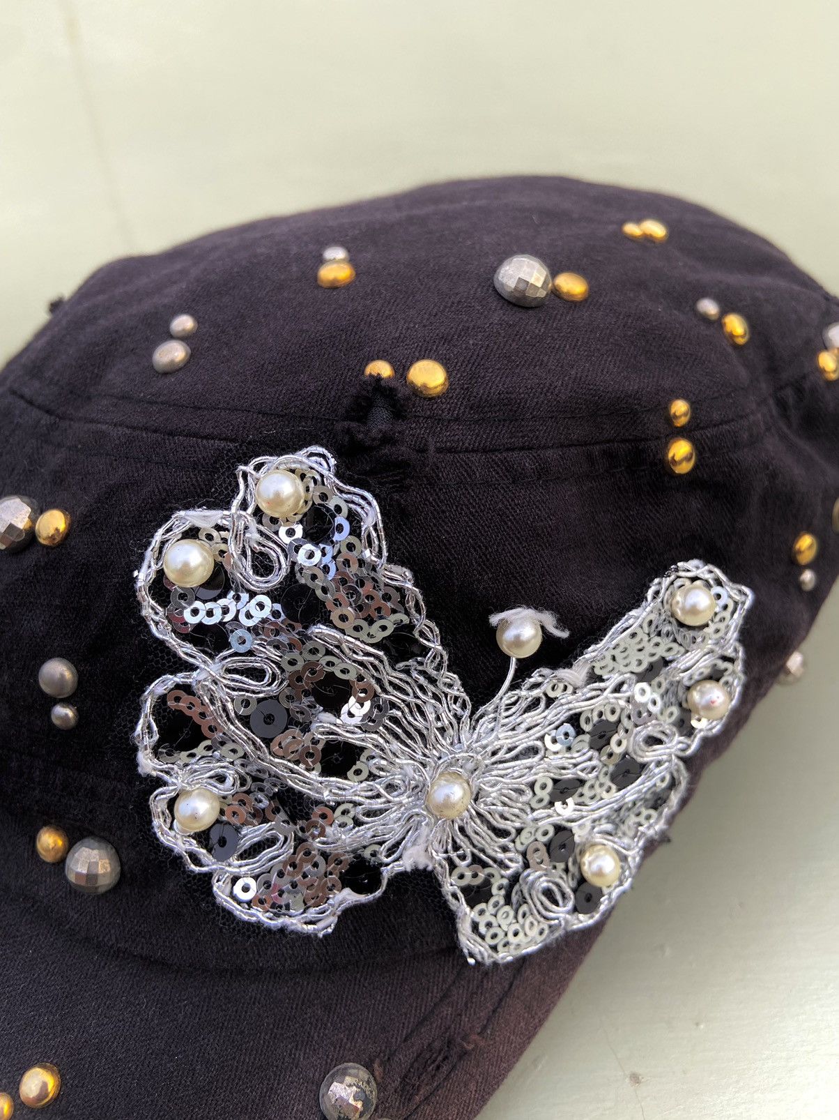 Beauty Beast × If Six Was Nine × Japanese Brand 2000s studded pearl with butterfly Size ONE SIZE - 4 Thumbnail