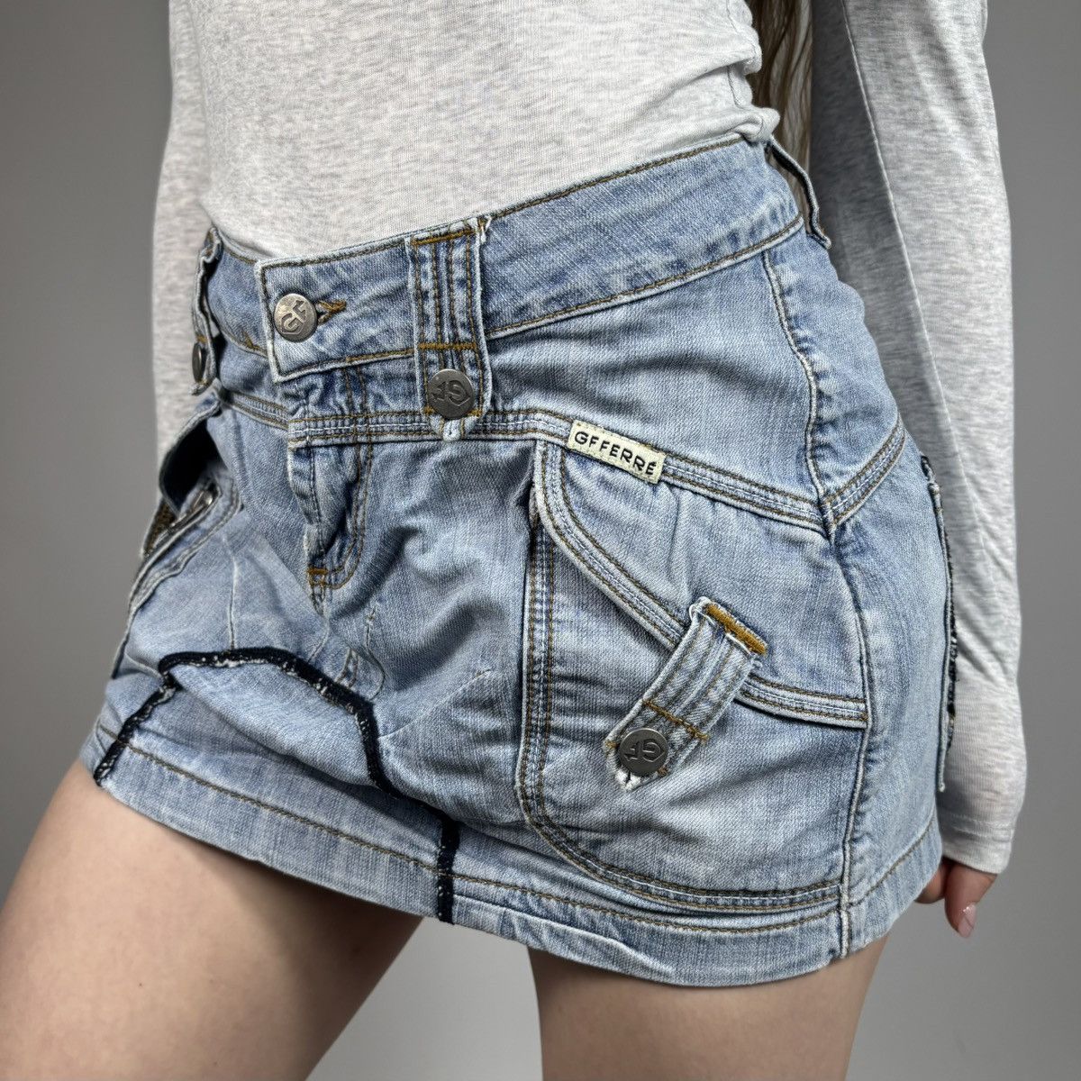 GF Ferre Vintage 90s GF Ferre Japanese Retro Mini Skirt Y2K Style Size 28" / US 6 / IT 42 - 1 Thumbnail