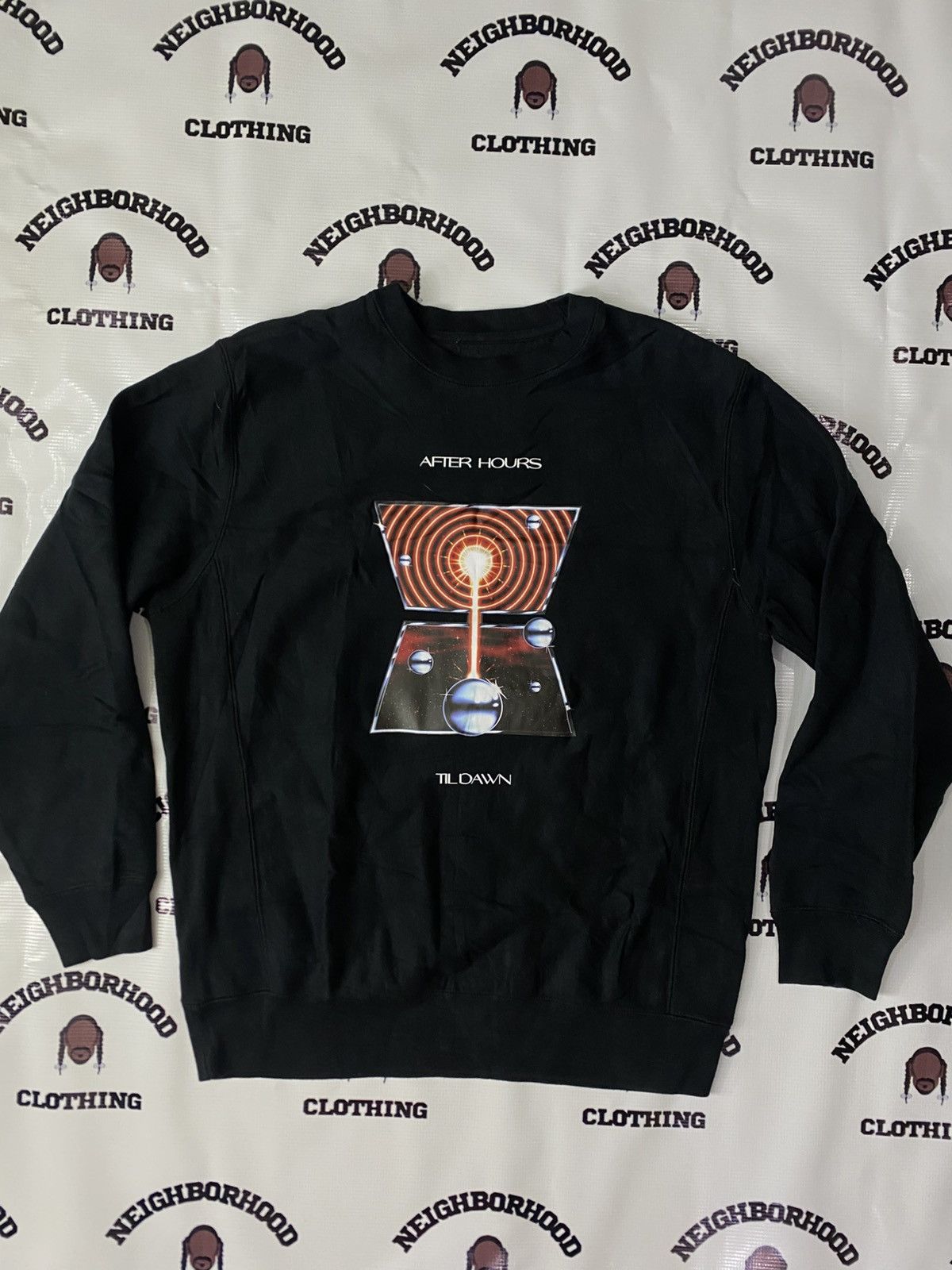The Weeknd THE WEEKND DAWN FM TOUR CREWNECK. Size US L / EU 52-54 / 3 - 2 Thumbnail