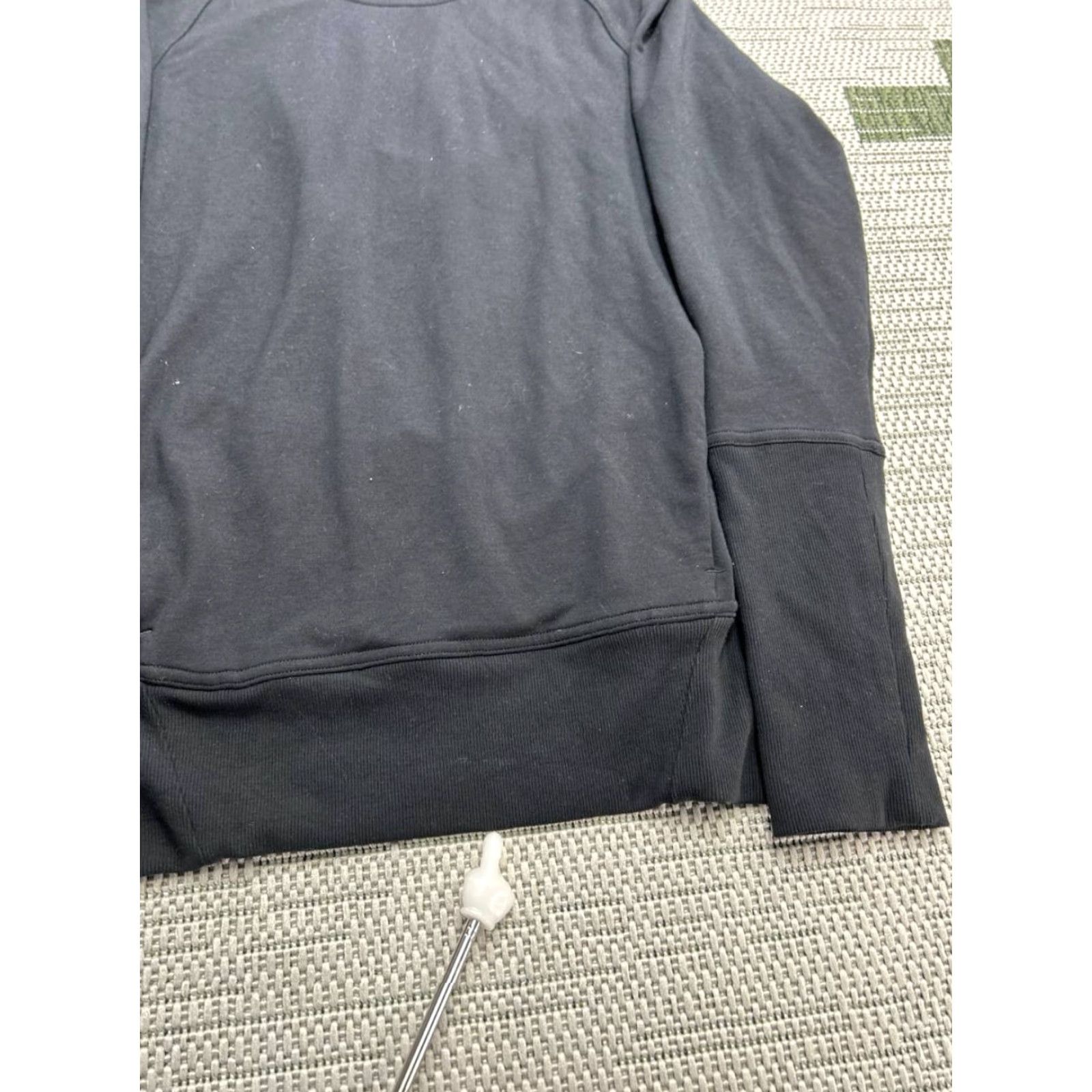 Lululemon VINTAGE Lululemon High Lines Top Womens 6 Black Stretch Funnel Neck Raglan Sleeve Warm Size M / US 6-8 / IT 42-44 - 5 Thumbnail