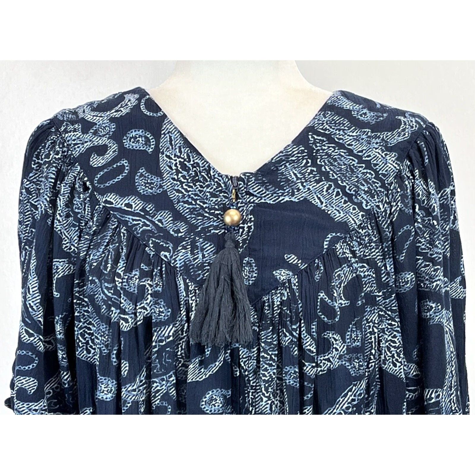 Vintage GO SOFTLY PATIO Dress Mumu Women S Midi Flutter Sleeves Zip Round Neck Blue Paisley Casual Dressy Lounge 3/4 Zip Coastal Grandma Women SMA? Size S / US 4 / IT 40 - 5 Thumbnail