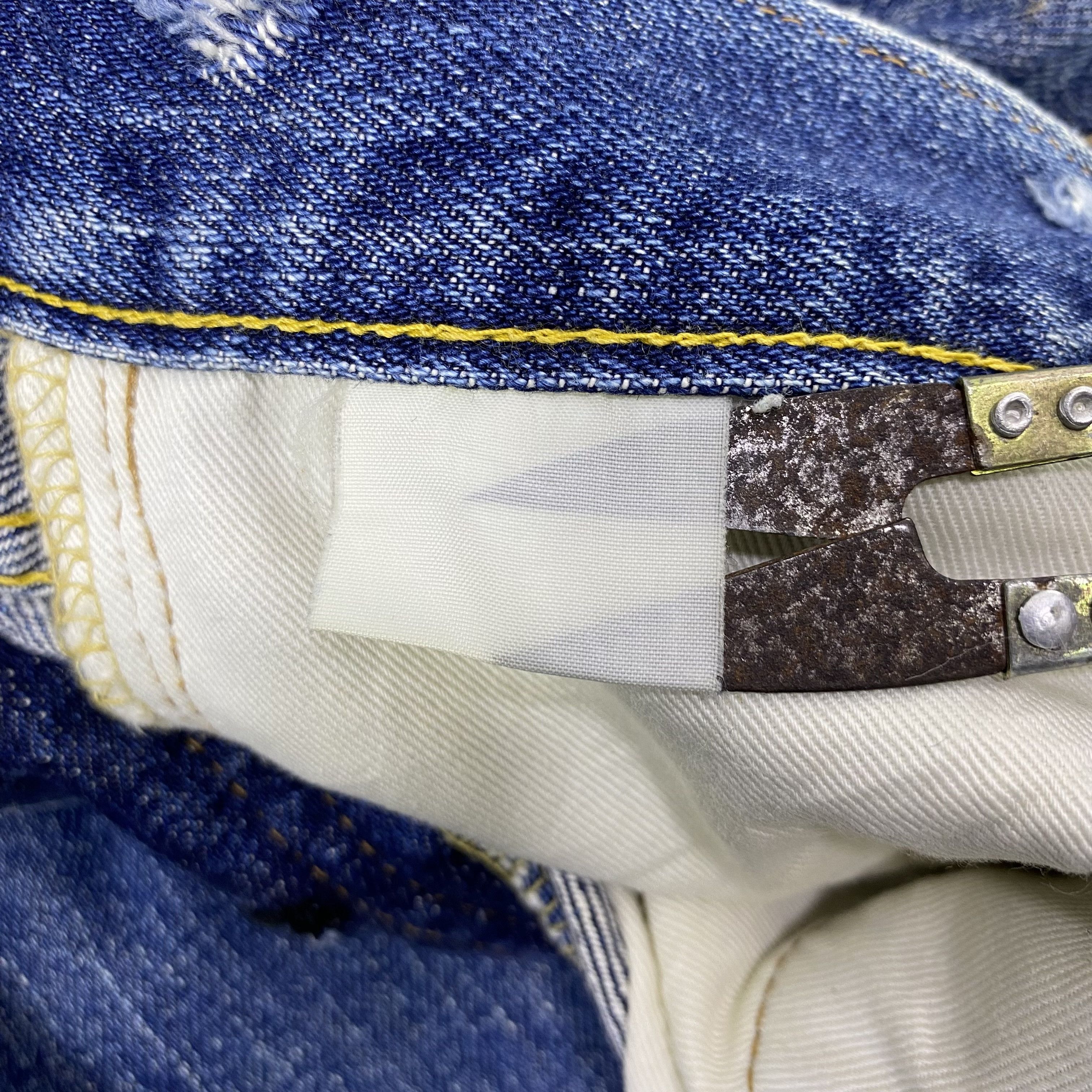 Evisu × Vintage Vintage Evis Selvedge Blue Wash Denim Jeans-J1154 Size US 31 - 8 Thumbnail
