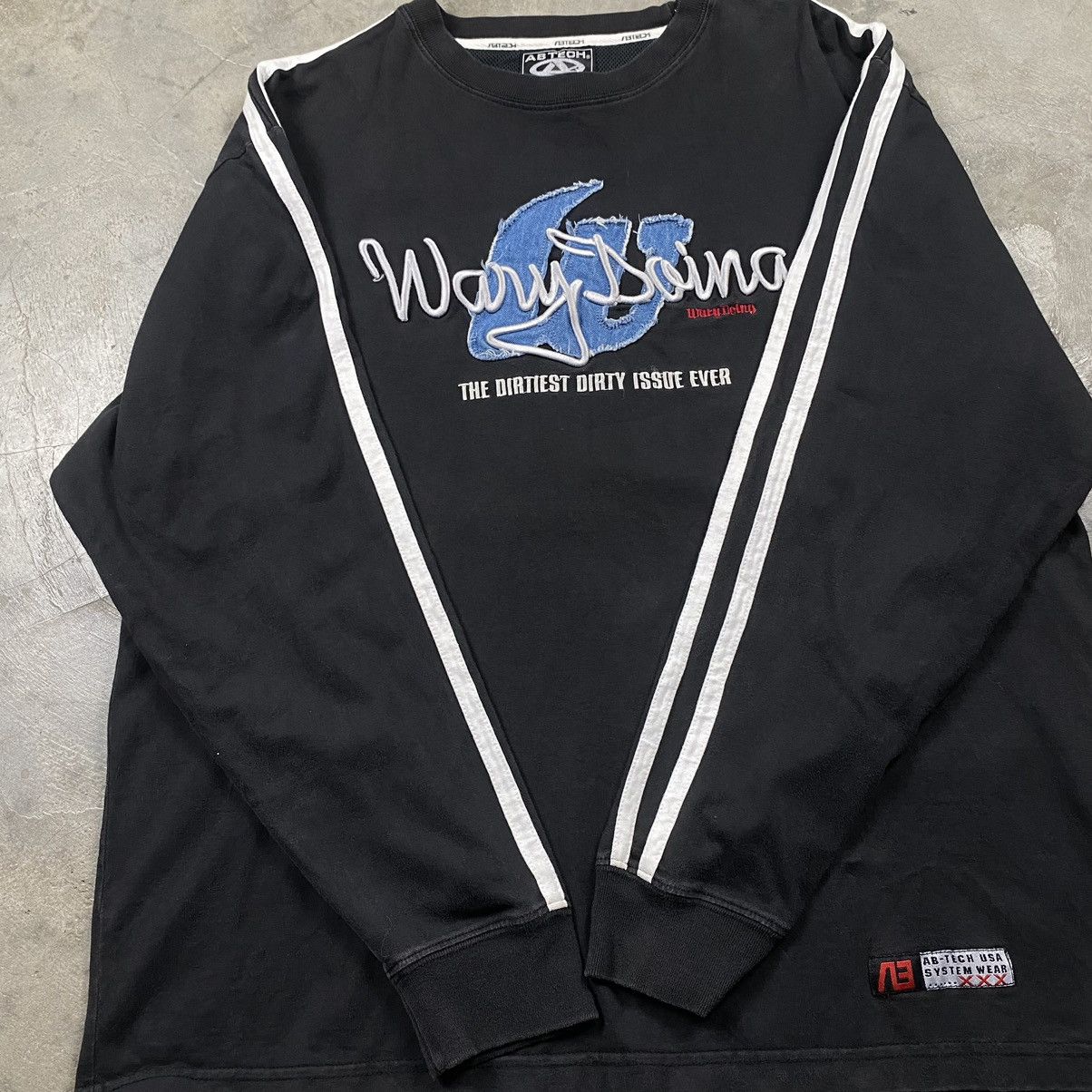 Rap Tees × Vintage y2k AB-Tech Hiphop Bboy Wording Tattoo LS Tee Size US L / EU 52-54 / 3 - 4 Thumbnail