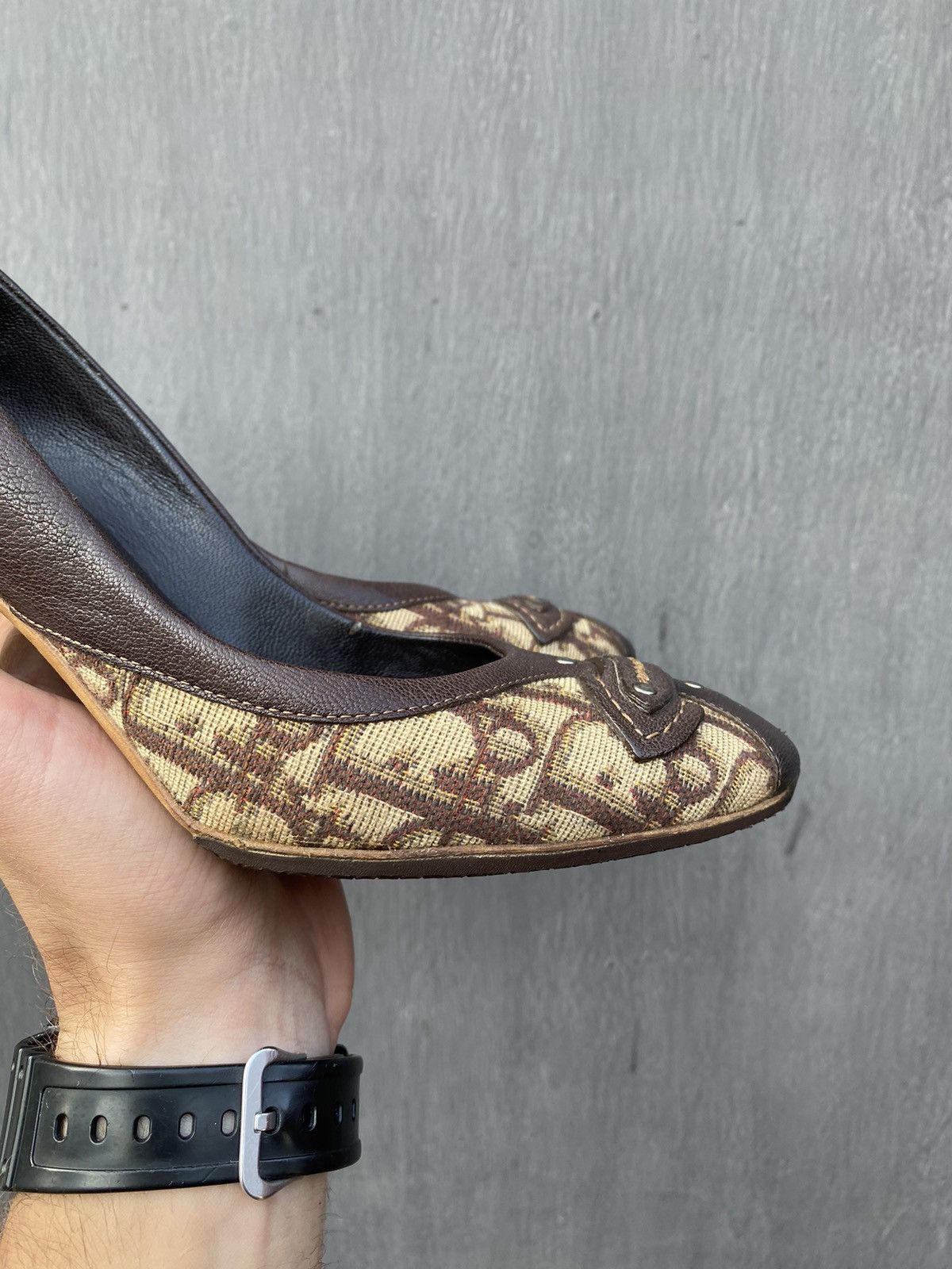 Dior × Vintage Christian Dior Monogram Leather Heels size 38 Size US 9 / IT 39 - 4 Thumbnail