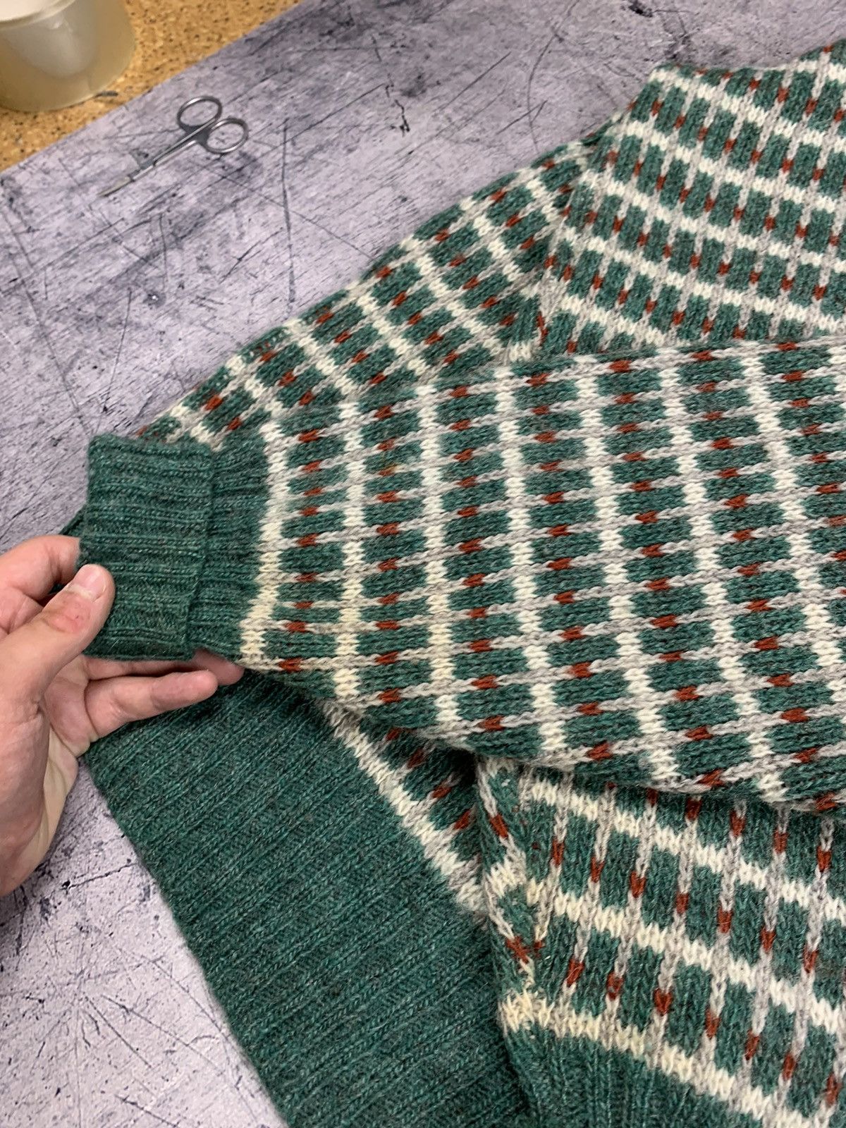 Vintage Vintage Rare Made In Norway Knitted Sweater Wool 90s Size US L / EU 52-54 / 3 - 12 Thumbnail