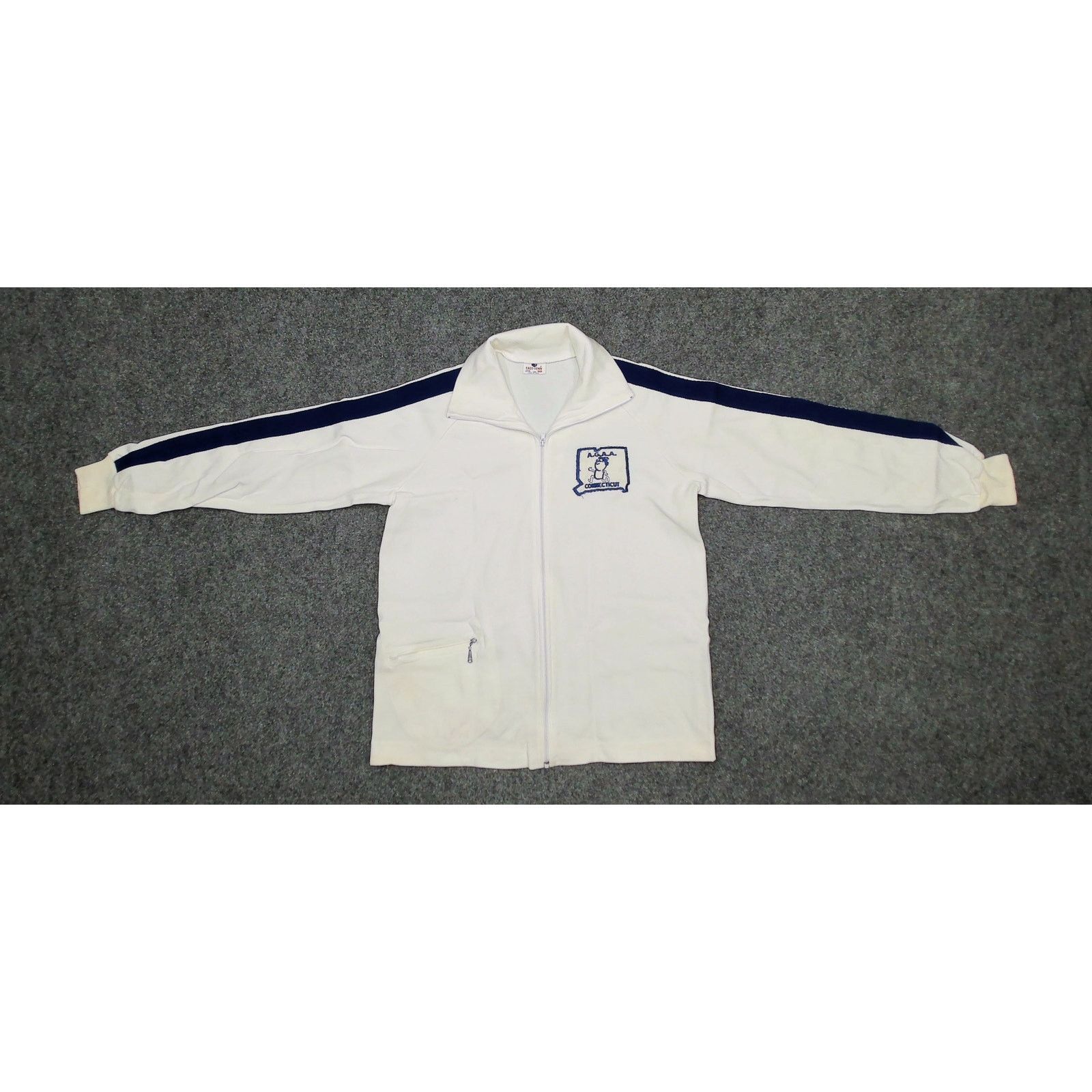 Vintage Vintage 1970s East Tenn Cropped Sleeve Raglan Track Jacket Size US M / EU 48-50 / 2 - 5 Thumbnail