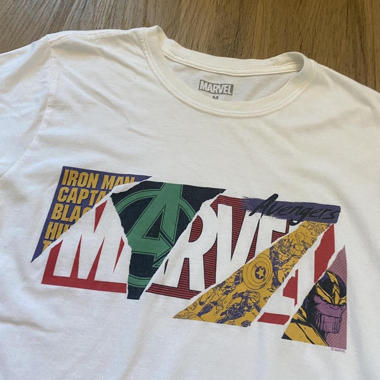 Marvel Comics White Marvel graphic tee with Iron Man, Captain Size US M / EU 48-50 / 2 - 3 Thumbnail