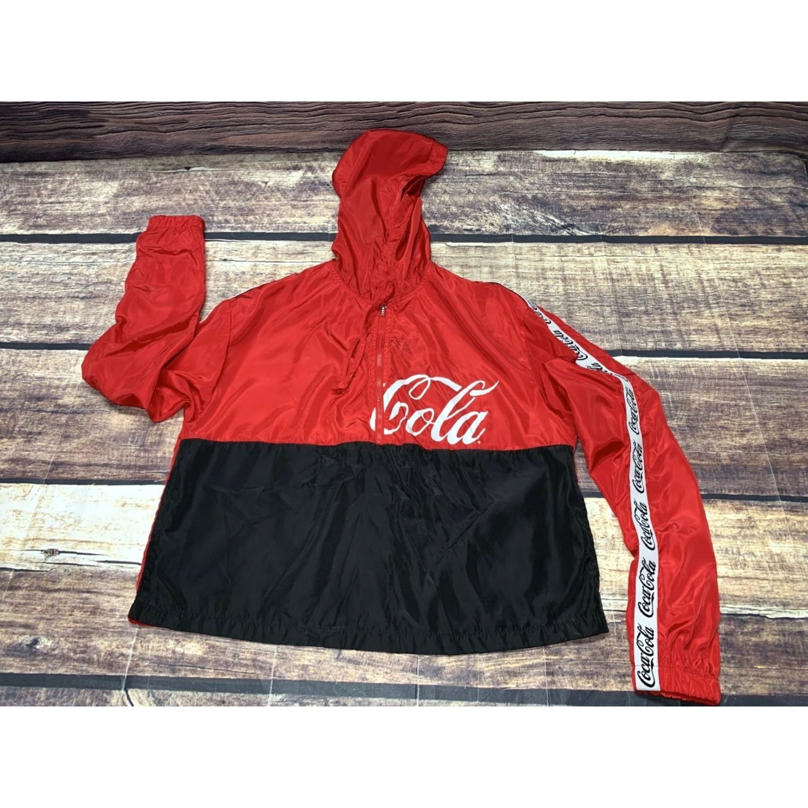 Vintage Coca Cola Junior Women's Lightweight Windbreaker Pullover Hooded Size L Red Jacket Size L / US 10 / IT 46 - 2 Thumbnail