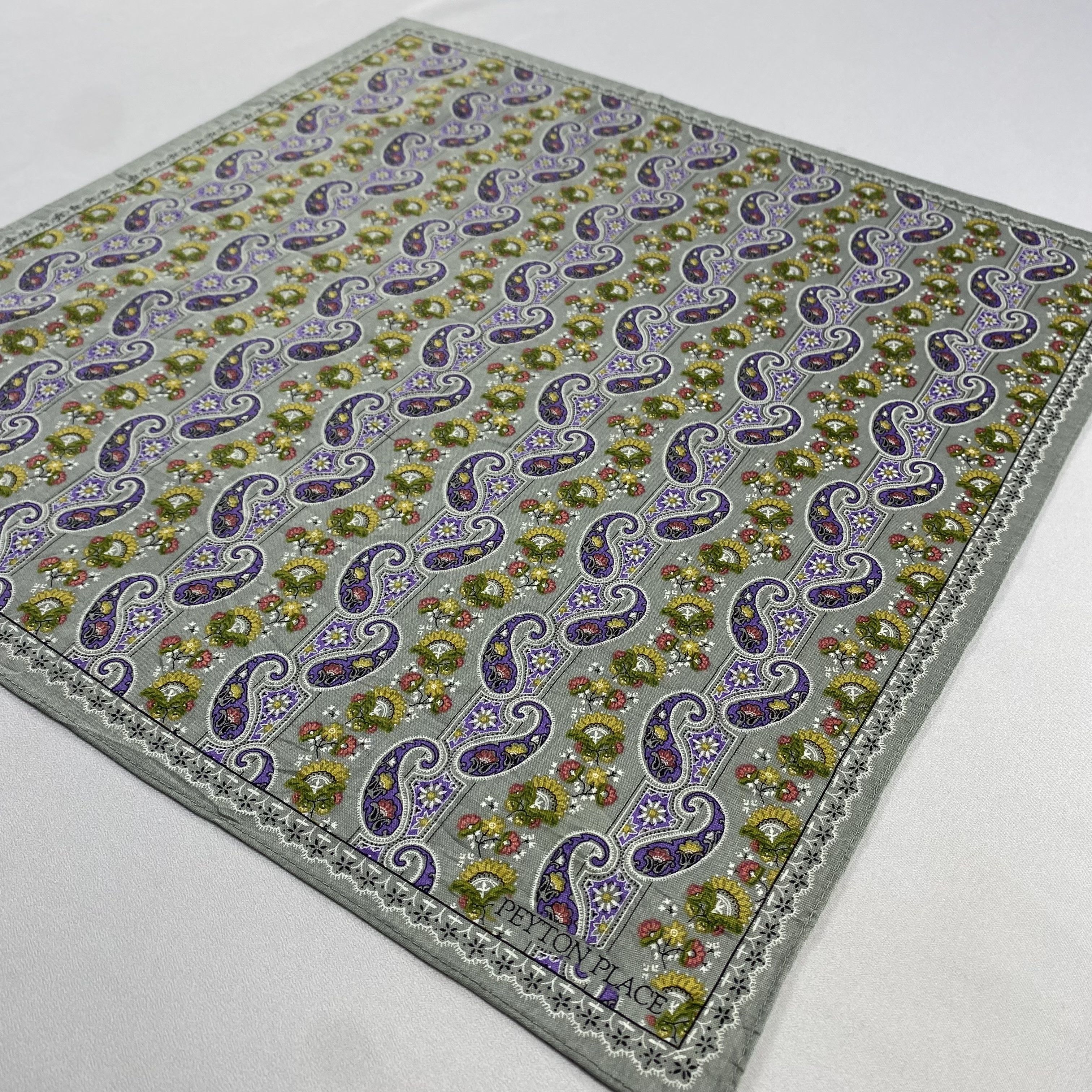 Vintage Peyton Place Neckerchief / Bandana / Handkerchief-P1871 Size ONE SIZE - 2 Thumbnail
