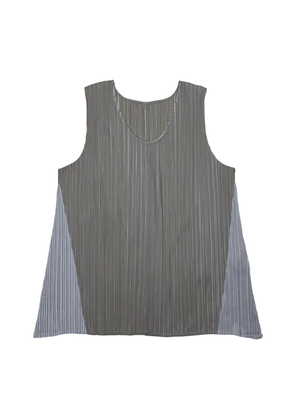 Pleats Please Issey Miyake Pleats Please Sleeveless Basic Top by Issey Miyake Size M / US 6-8 / IT 42-44 - 6 Thumbnail