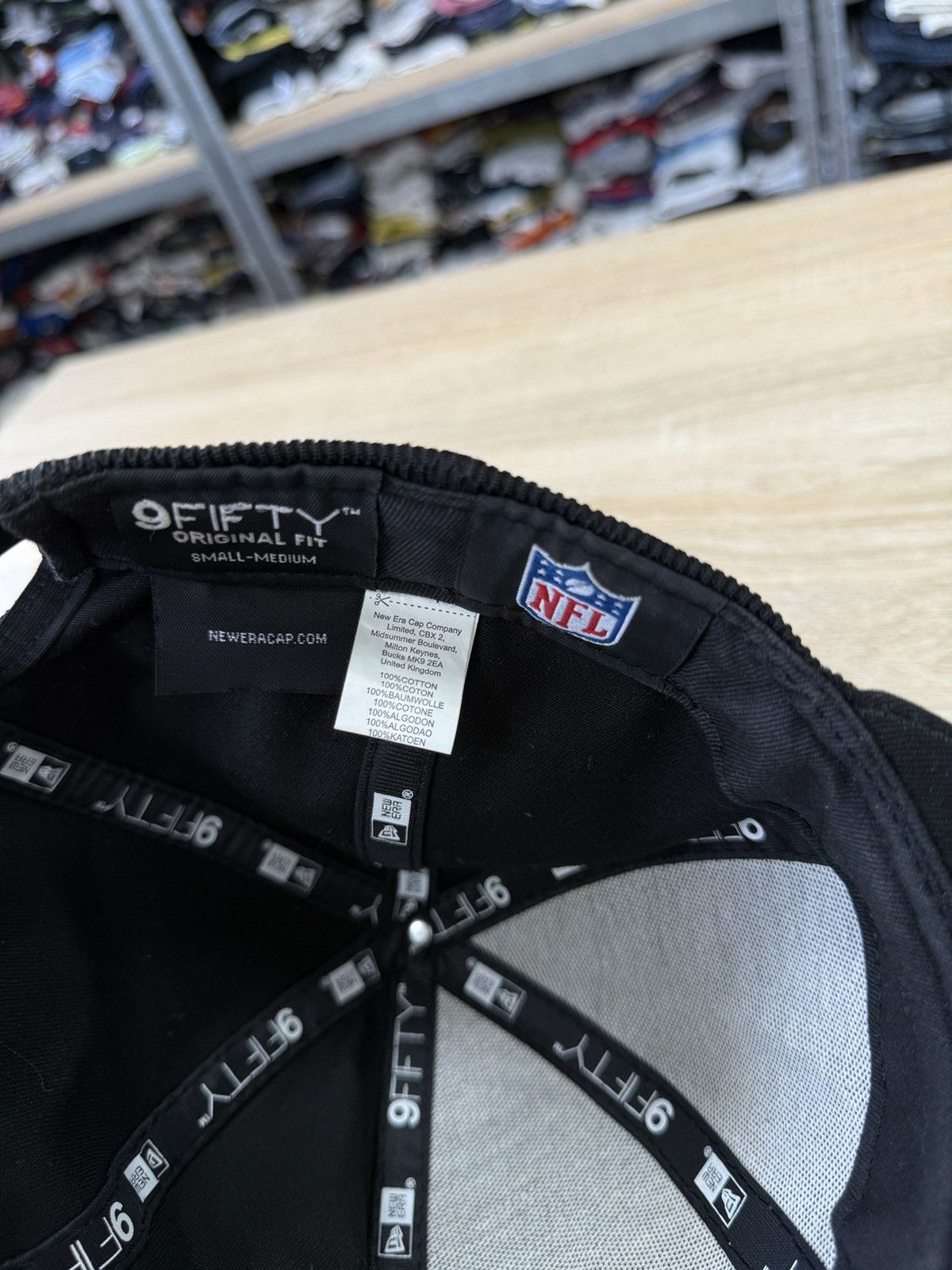NFL × New Era 🇺🇸 Vintage Y2K New Era Oakland Raiders NFL 9FIFTY Cap Retro Size ONE SIZE - 6 Thumbnail
