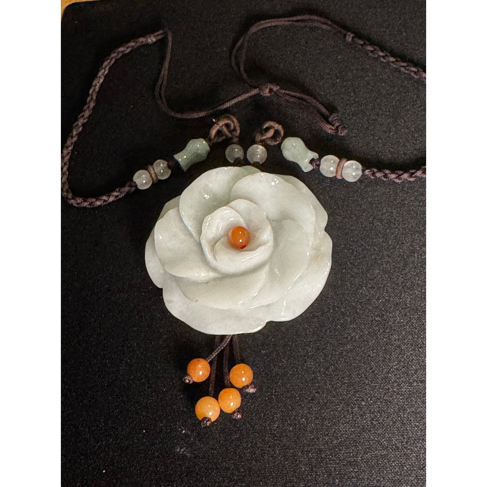 Other Vintage 20in Jadite Flower & Beads on Braided Cord Necklace Size ONE SIZE - 2 Thumbnail