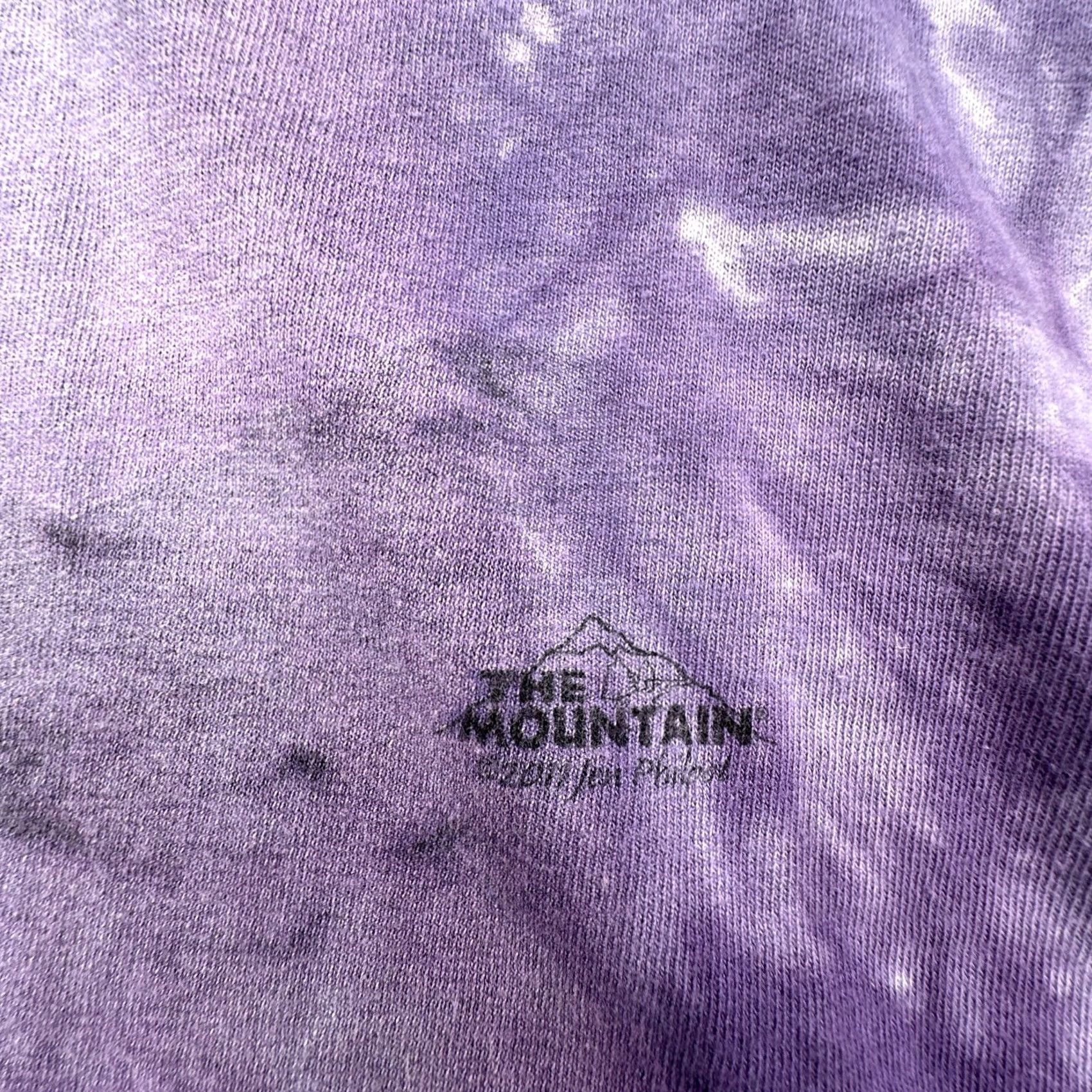 Gildan Gildan T-Shirt Mens 2XL Purple Tie Dye Wolf Face Graphic Print Crew Neck Short Sleeve All Seasons 100% Cotton Regular Fit Animals Nature Outdoor Mens Size US XXL / EU 58 / 5 - 7 Thumbnail