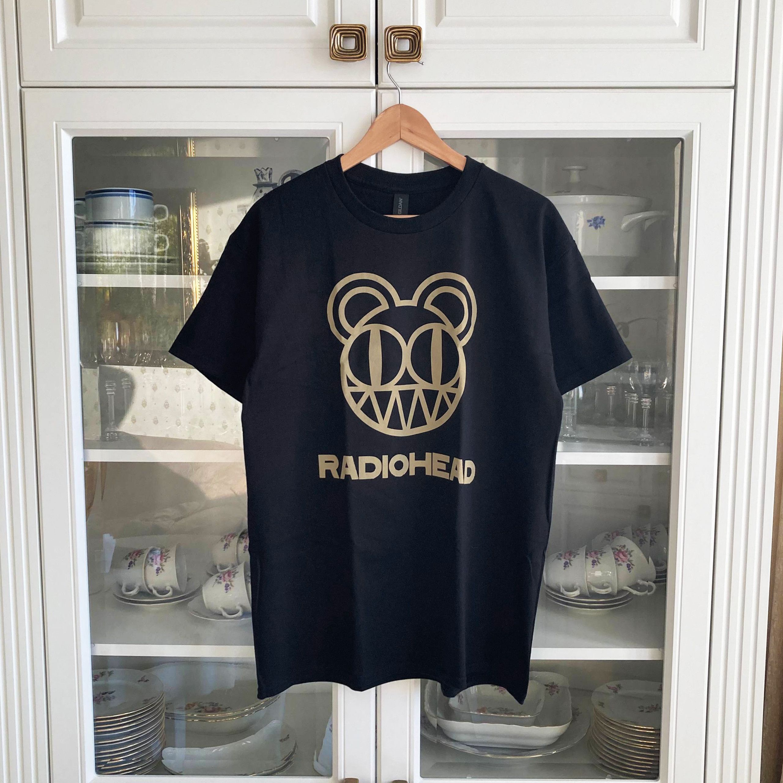 Band Tees T-shirt Radiohead Size US L / EU 52-54 / 3 - 1 Thumbnail