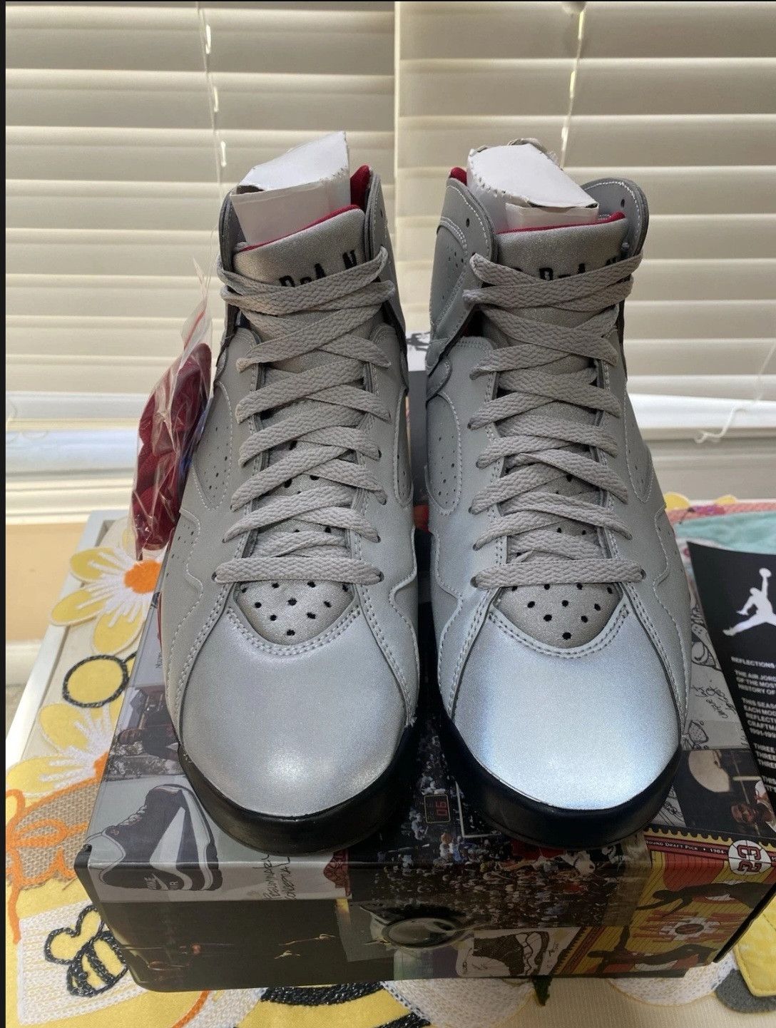 Jordan Brand Jordan 7 Retro Reflections Of A Champion Size 8 DS OG Box Size US 8 / EU 41 - 2 Thumbnail