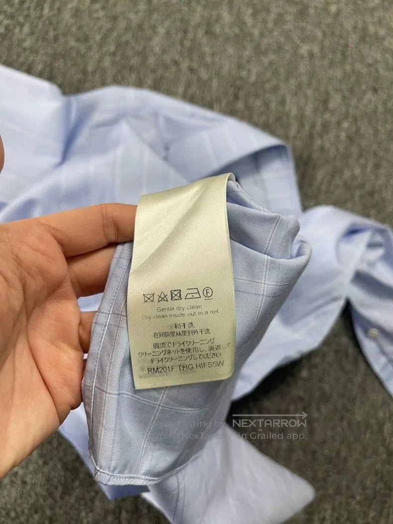 Louis Vuitton Louis Vuitton Striped Button-Up Shirt. Size US S / EU 44-46 / 1 - 9 Thumbnail