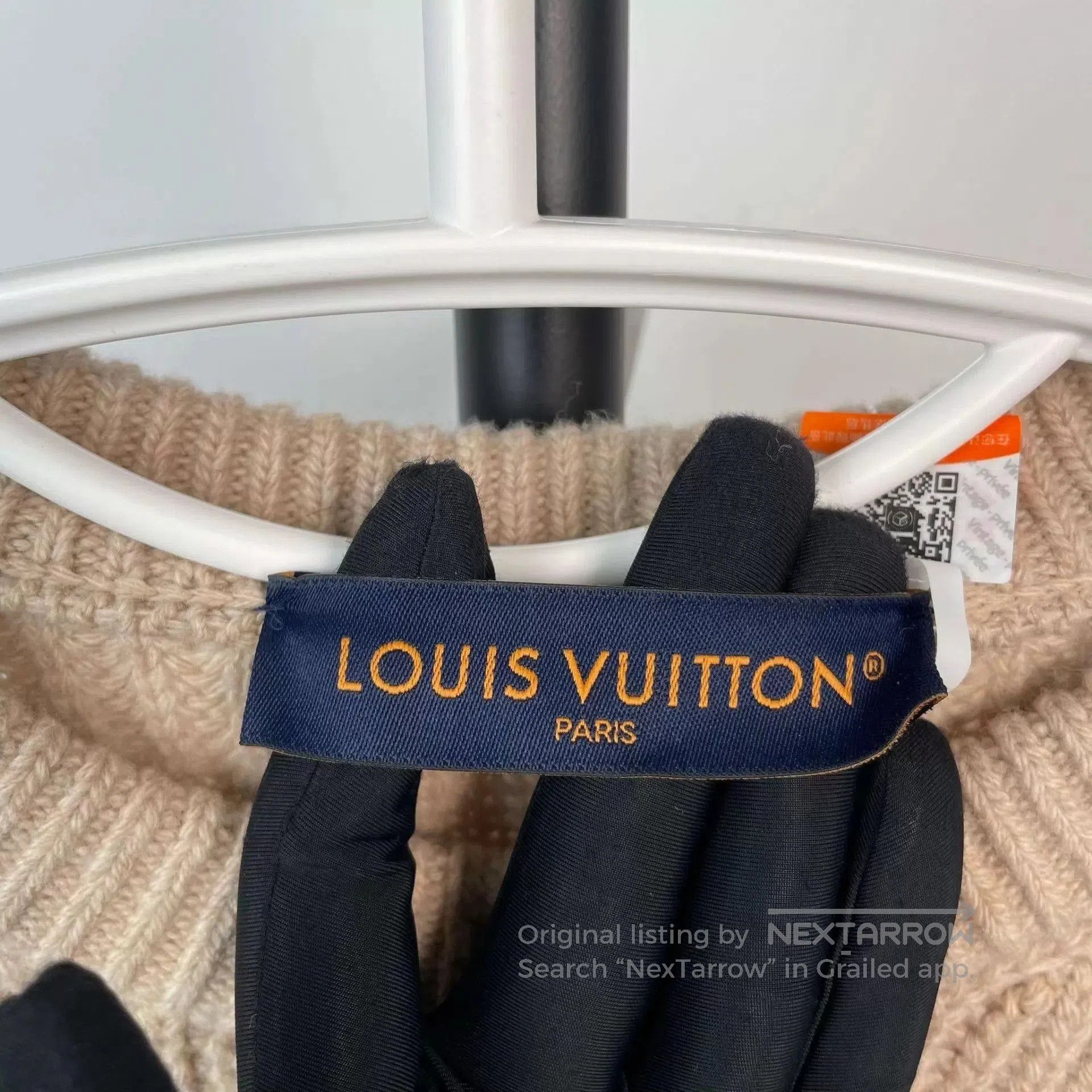 Louis Vuitton Beige Patterned Knit Sweater. Size US S / EU 44-46 / 1 - 3 Thumbnail