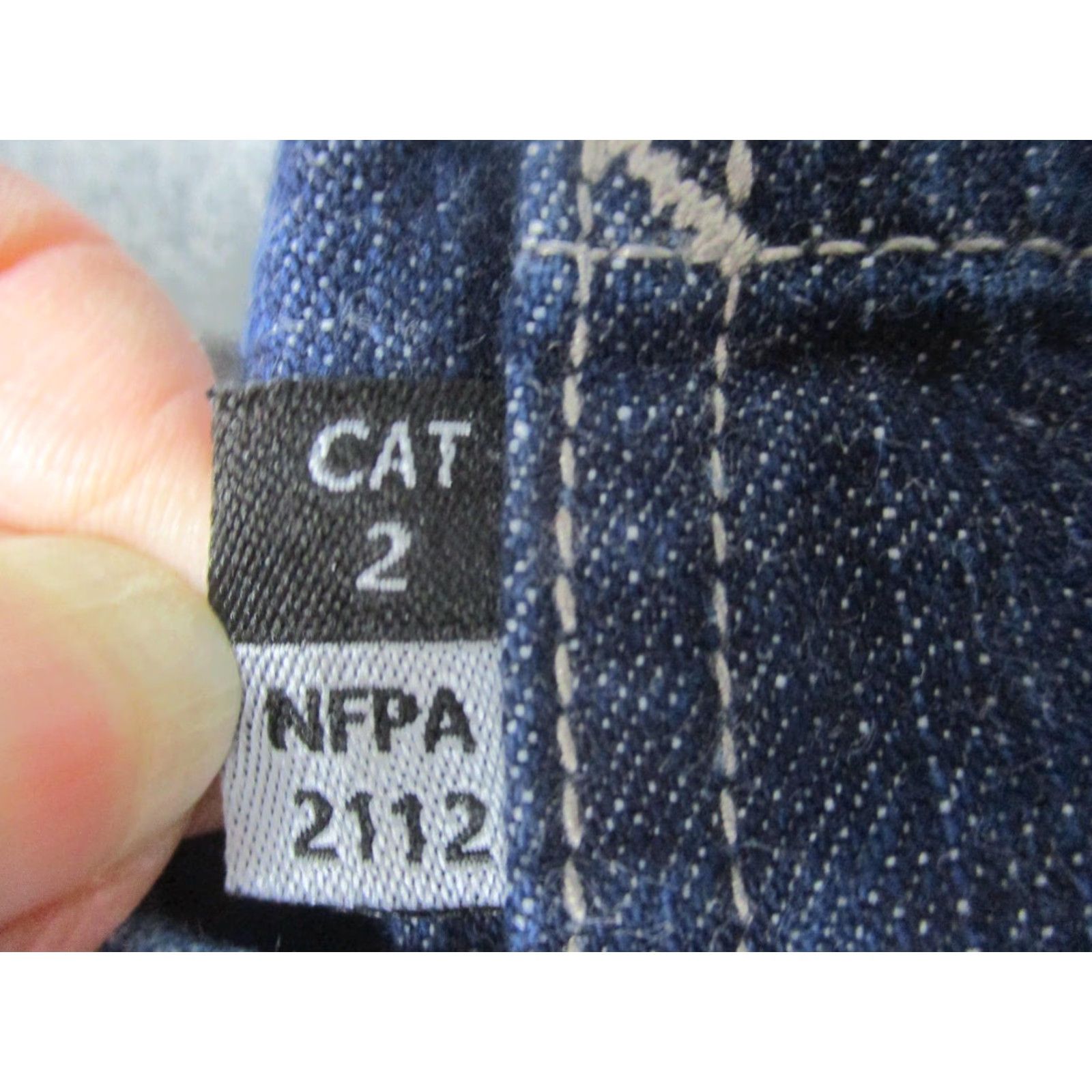 Carhartt Carhartt Jeans Mens 40x28 Blue Denim Flame Resistant Relaxed Fit Straight Workwear Size US 40 / EU 56 - 2 Thumbnail