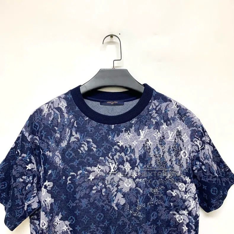 Louis Vuitton Louis Vuitton Tapestry short sleeve Size US S / EU 44-46 / 1 - 5 Thumbnail