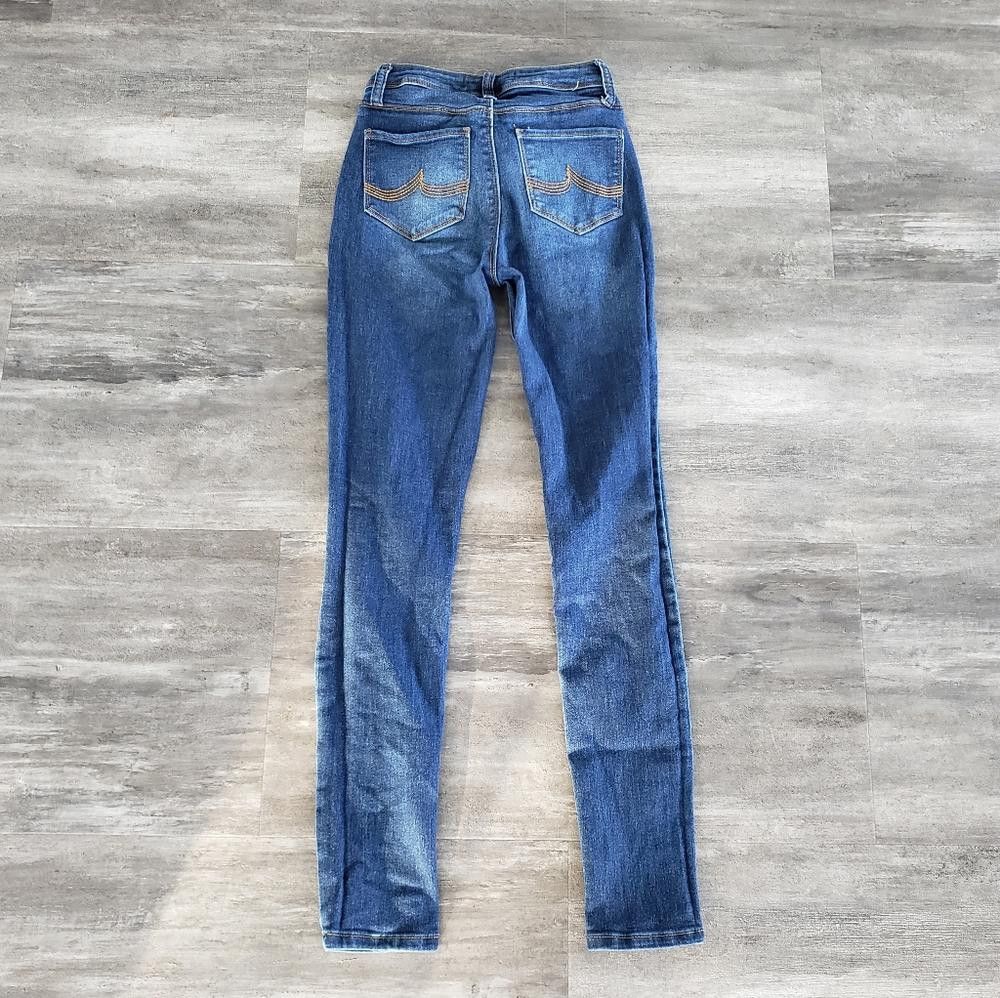 Designer Dark Denim High Waisted CV Skinny Jean Size 25" / US 0 / IT 36 - 2 Thumbnail