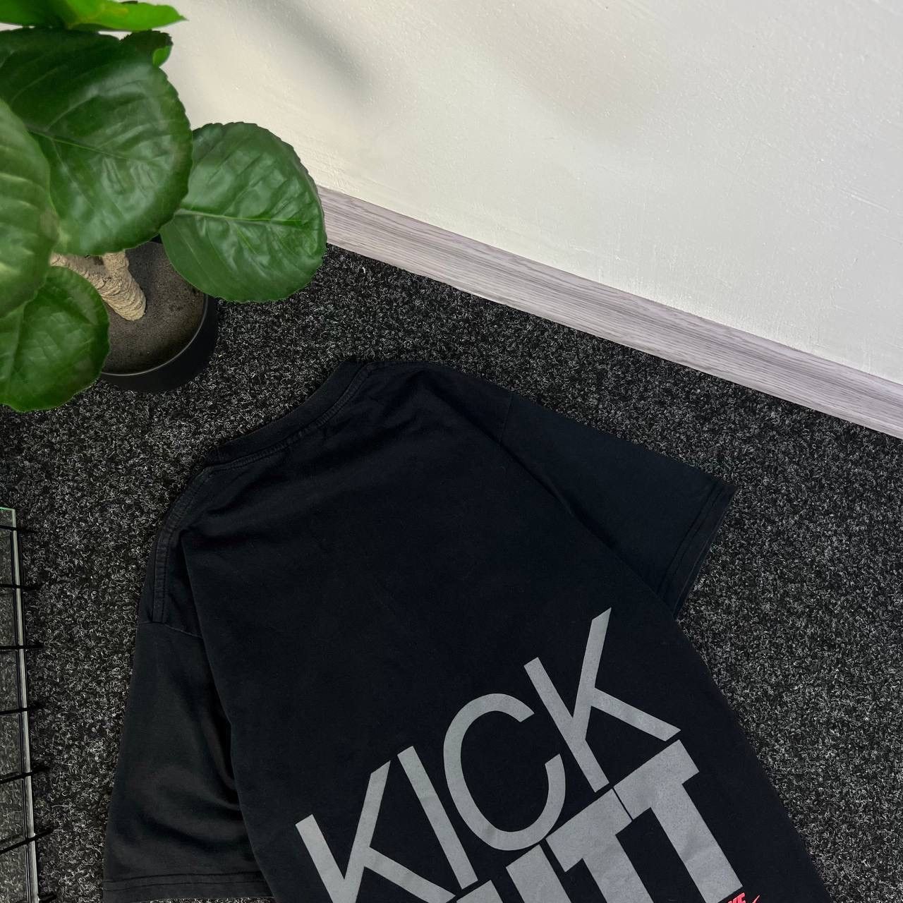 Nike 90s Rare Nike “Kick Some Butt” Vintage T-shirt Blokecore Size US M / EU 48-50 / 2 - 3 Thumbnail