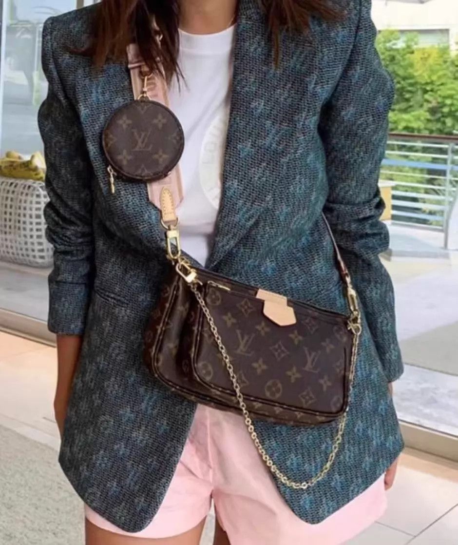Louis Vuitton LV cinched waist allover print blazer new tags 40 Size M / US 6-8 / IT 42-44 - 5 Thumbnail