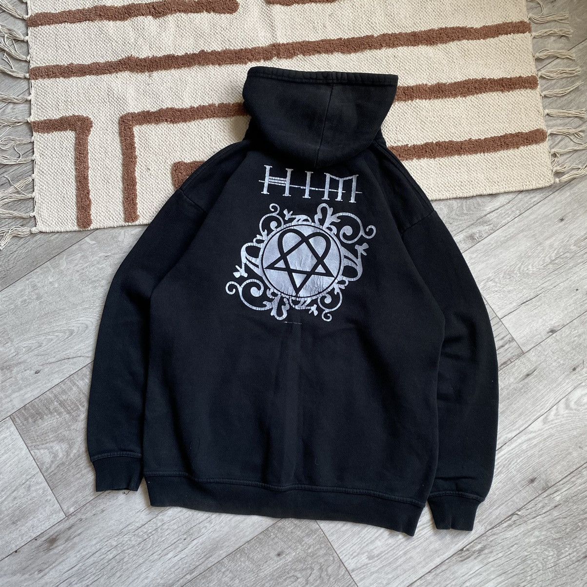 Vintage VINTAGE HIM BAND 2004 PENTAGRAM Y2K SILVER LOGO HOODIE | Grailed