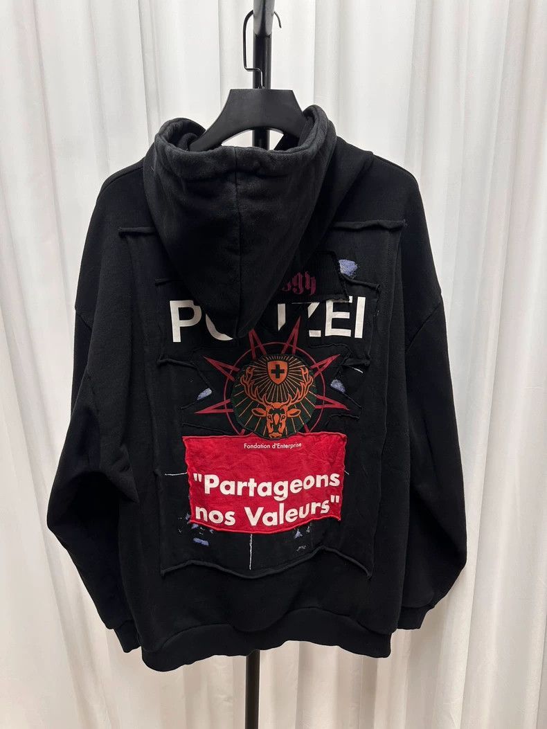 Vetements Vetements Stylish Vetements Graphic Hoodie Sweatshirt-2507 Size US M / EU 48-50 / 2 - 4 Thumbnail