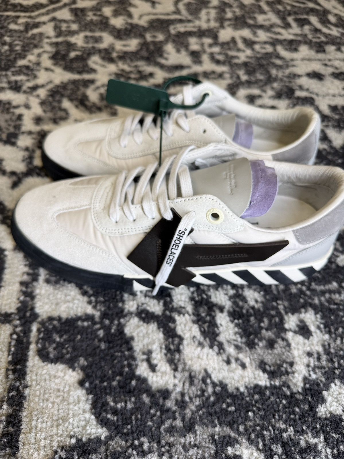 Off-White Off-White Low Vulcanized Sneakers – White / Black / Green Size US 11 / EU 44 - 8 Thumbnail