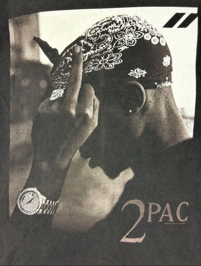 Rap Tees × Vintage Vintage 90s Tupac Shakur Big Photoprint/ Rapper/Black Size M Size US M / EU 48-50 / 2 - 3 Thumbnail