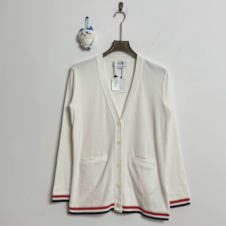 Thom Browne Thom Browne size42 A striped sweater with a colored bottom Size M / US 6-8 / IT 42-44 - 1 Thumbnail