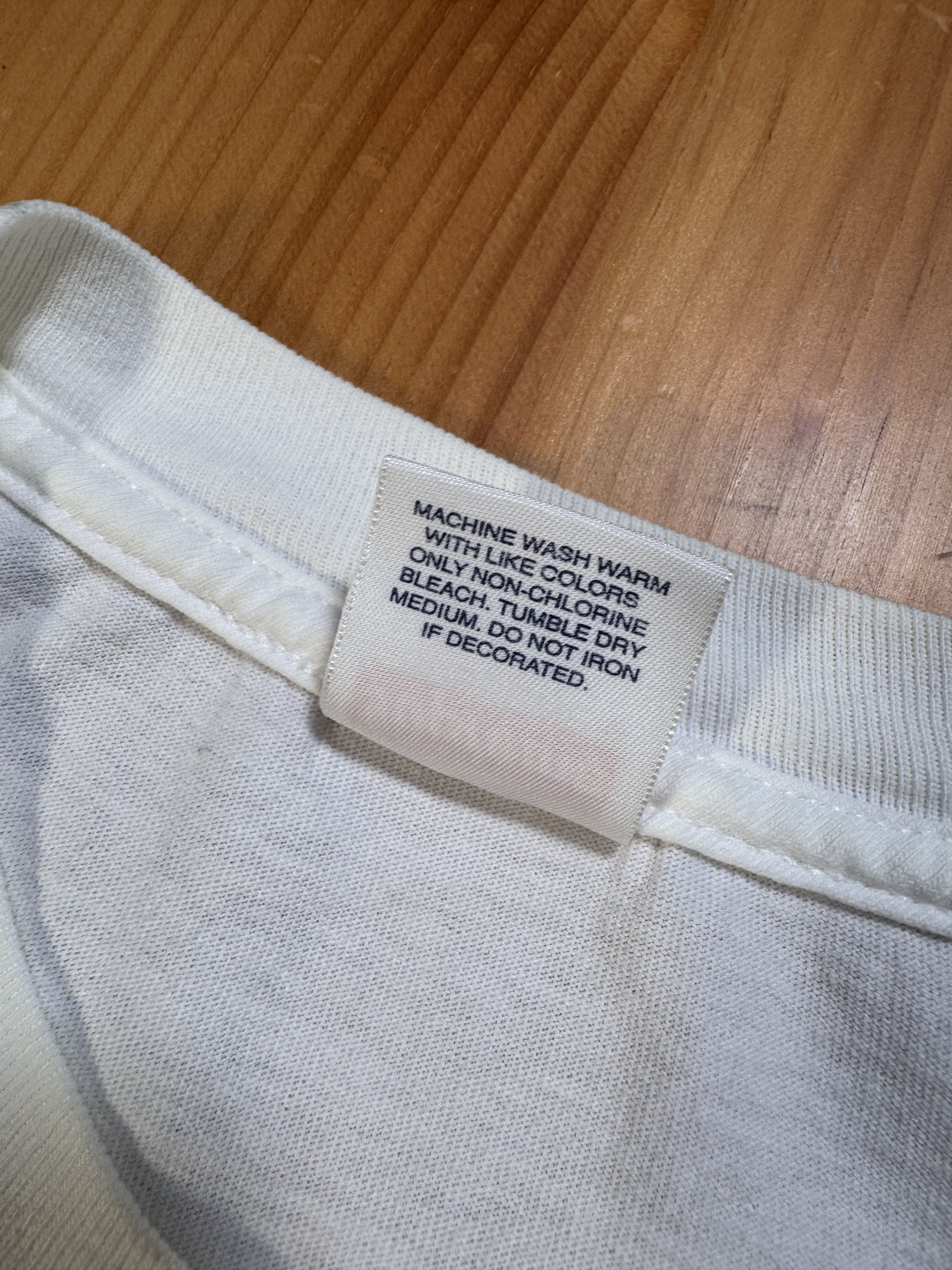 Supreme Supreme FW 2009 Damian Hirst Box Logo Size US L / EU 52-54 / 3 - 8 Thumbnail