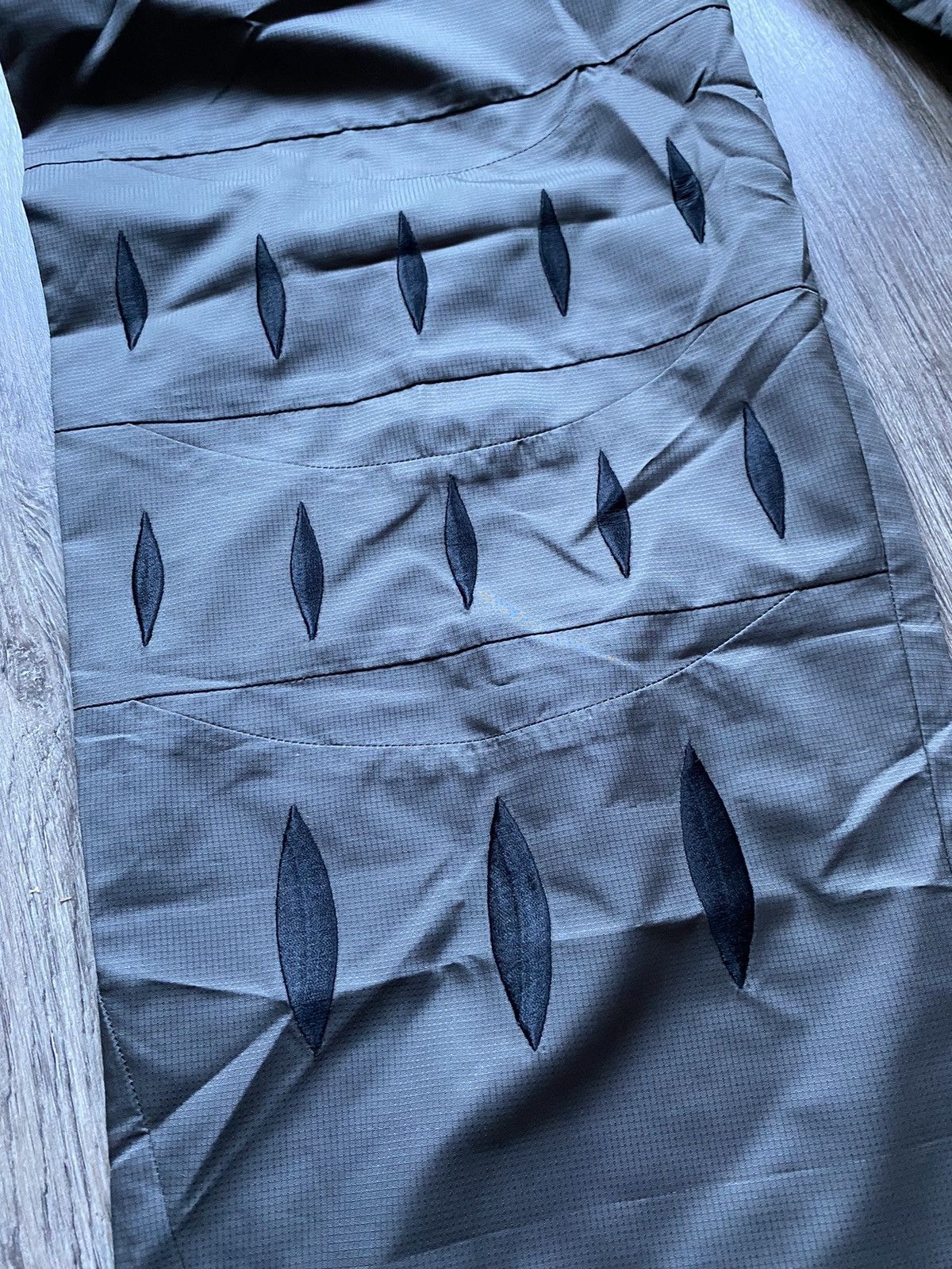 Kiko Kostadinov S/s 21’ Arcadia Embroidered Trouser 00102021 (Sirokkó) Size US 34 / EU 50 - 4 Thumbnail