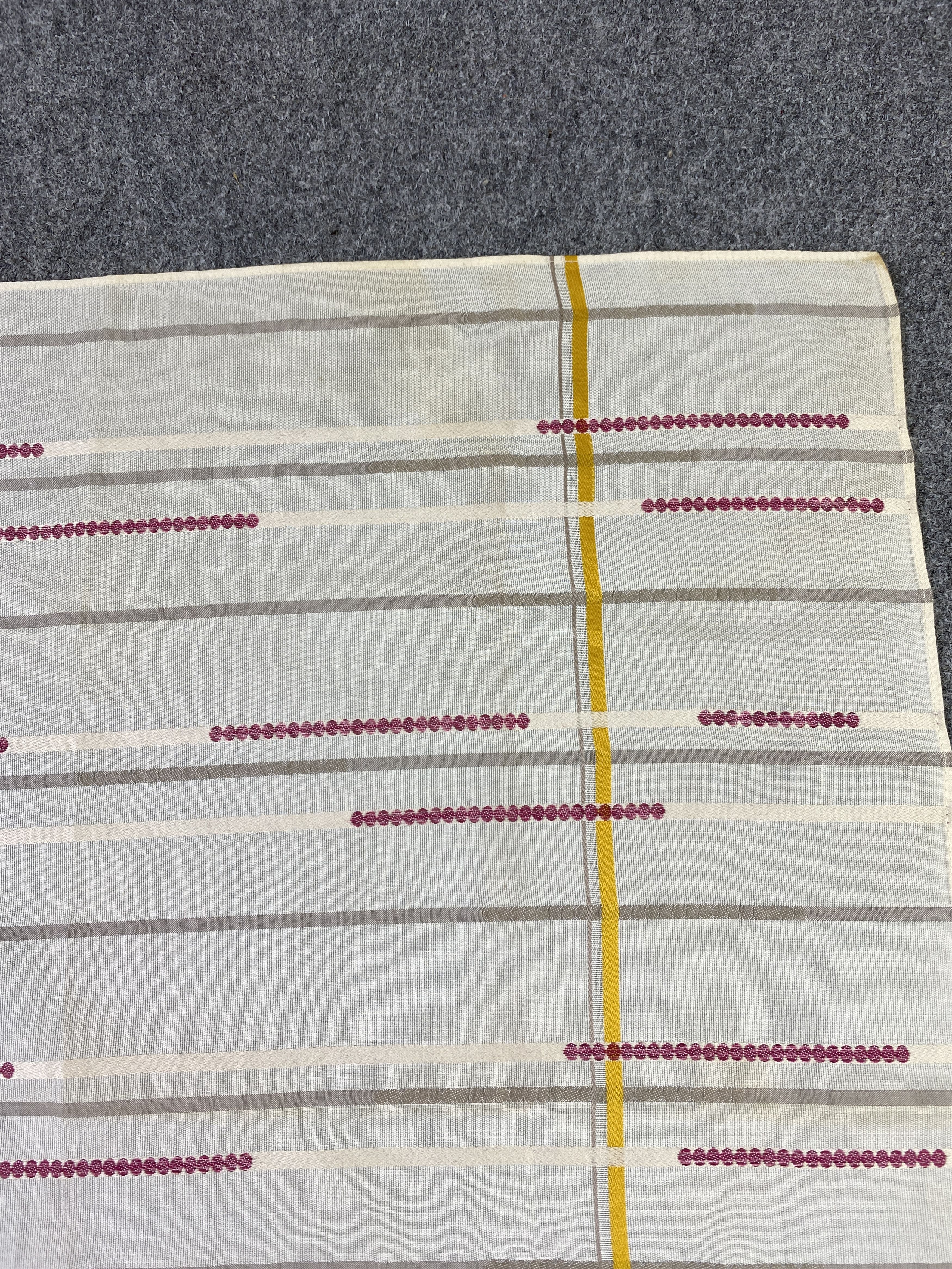Yves Saint Laurent Yves Saint Laurent Handkerchief / Neckerchief KT0220 Size ONE SIZE - 4 Thumbnail