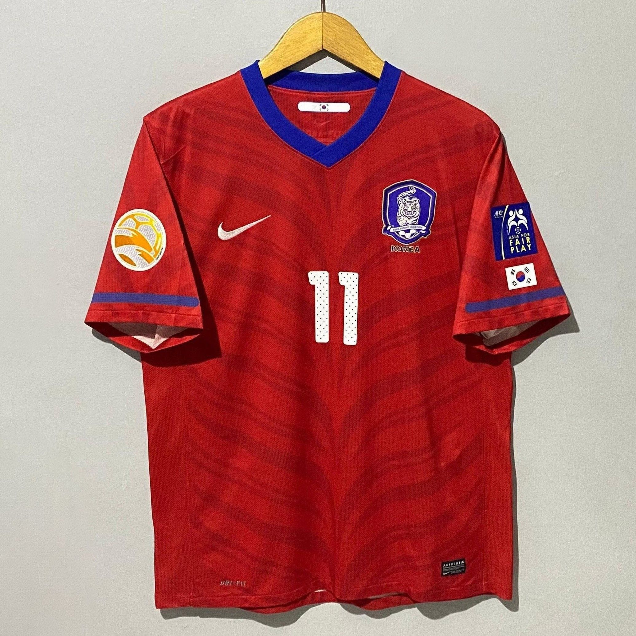 Nike South Korea Asian Cup 2011 Home Jersey Son Heung Min Size US XL / EU 56 / 4 - 1 Thumbnail