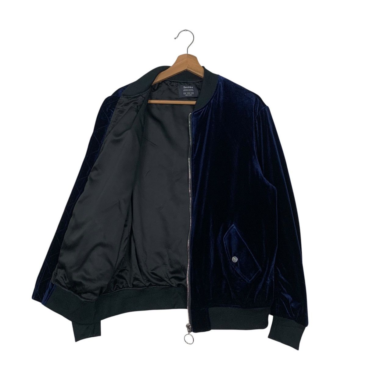 Bershka BERSHKA Dark Blue Velvet Bomber Jacket #2802-C126 Size US M / EU 48-50 / 2 - 8 Thumbnail