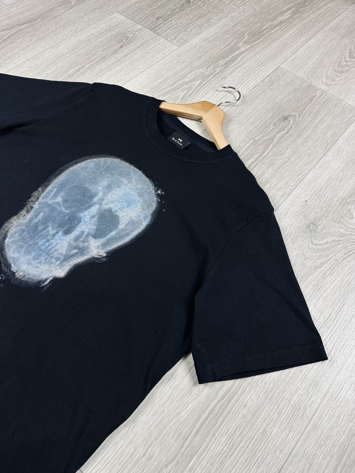 Paul Smith Paul Smith Vintage T-Shirt Scull Print Size US L / EU 52-54 / 3 - 4 Thumbnail