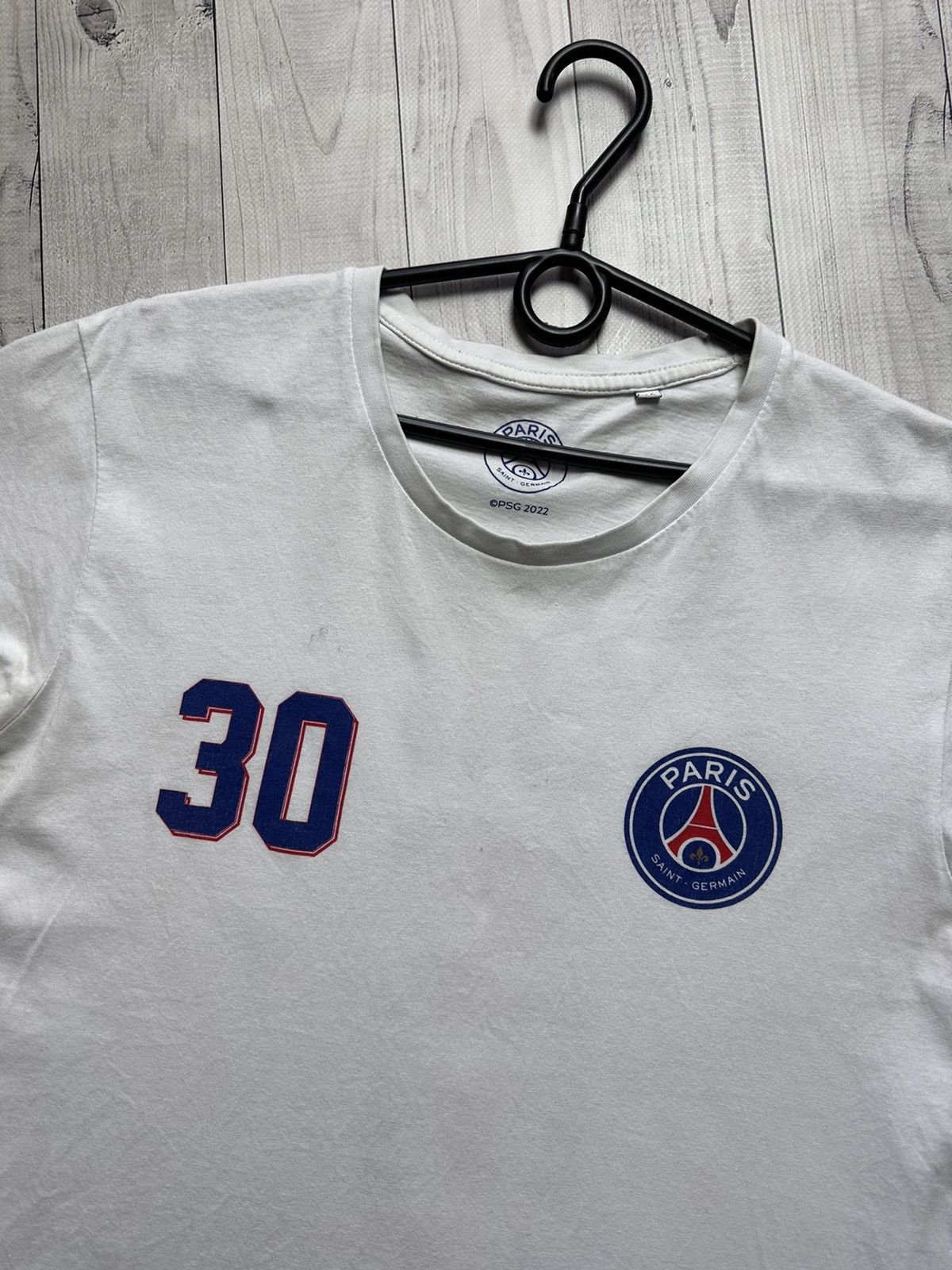 Other 30 Messi soccer tee Paris PSG size M white Size US M / EU 48-50 / 2 - 3 Thumbnail
