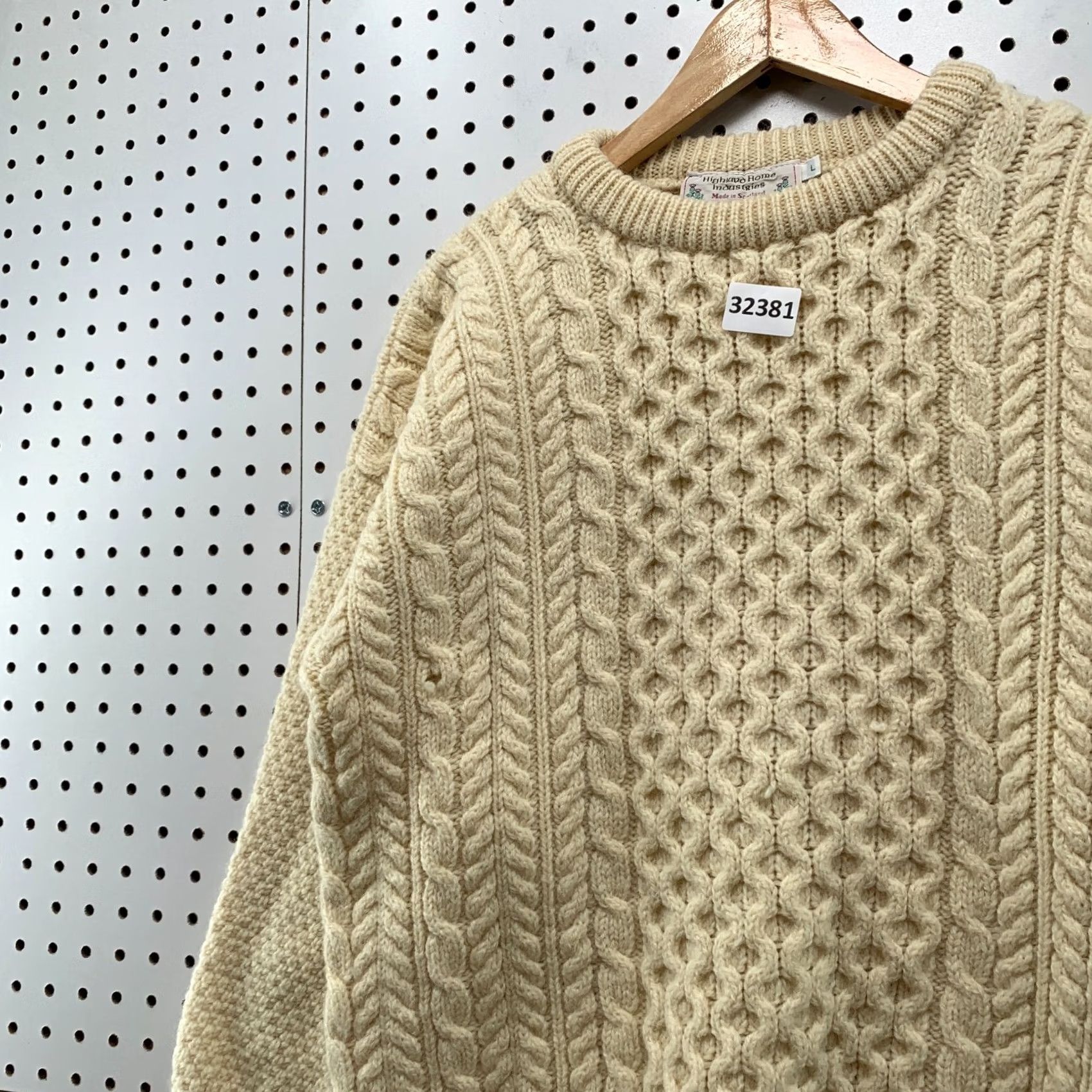 Highland 2000 Highland Home Industries VINTAGE Knit Sweater Womens L Wool Fisherman Beige 20x24.5 Size L / US 10 / IT 46 - 6 Thumbnail