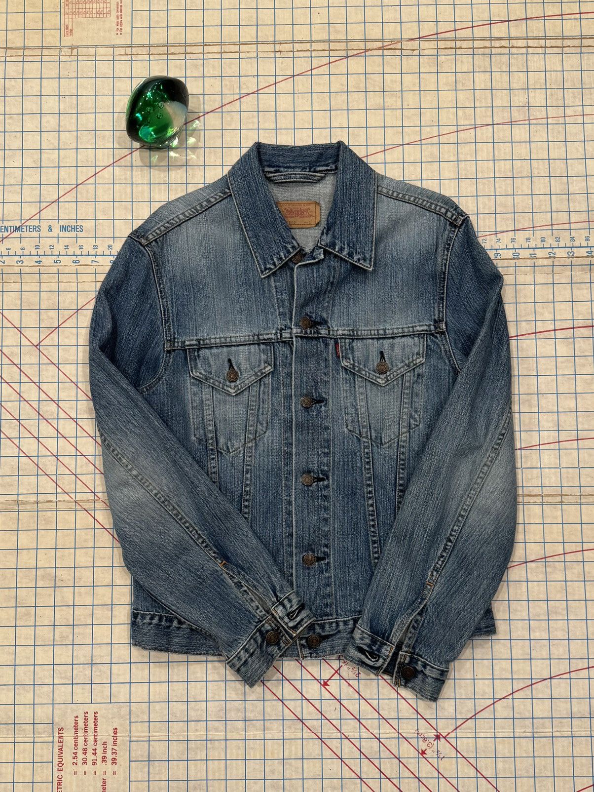 Levi's Vintage 80’s Levi’s 70500 European Levi’s Trucker Jacket Size US M / EU 48-50 / 2 - 3 Thumbnail