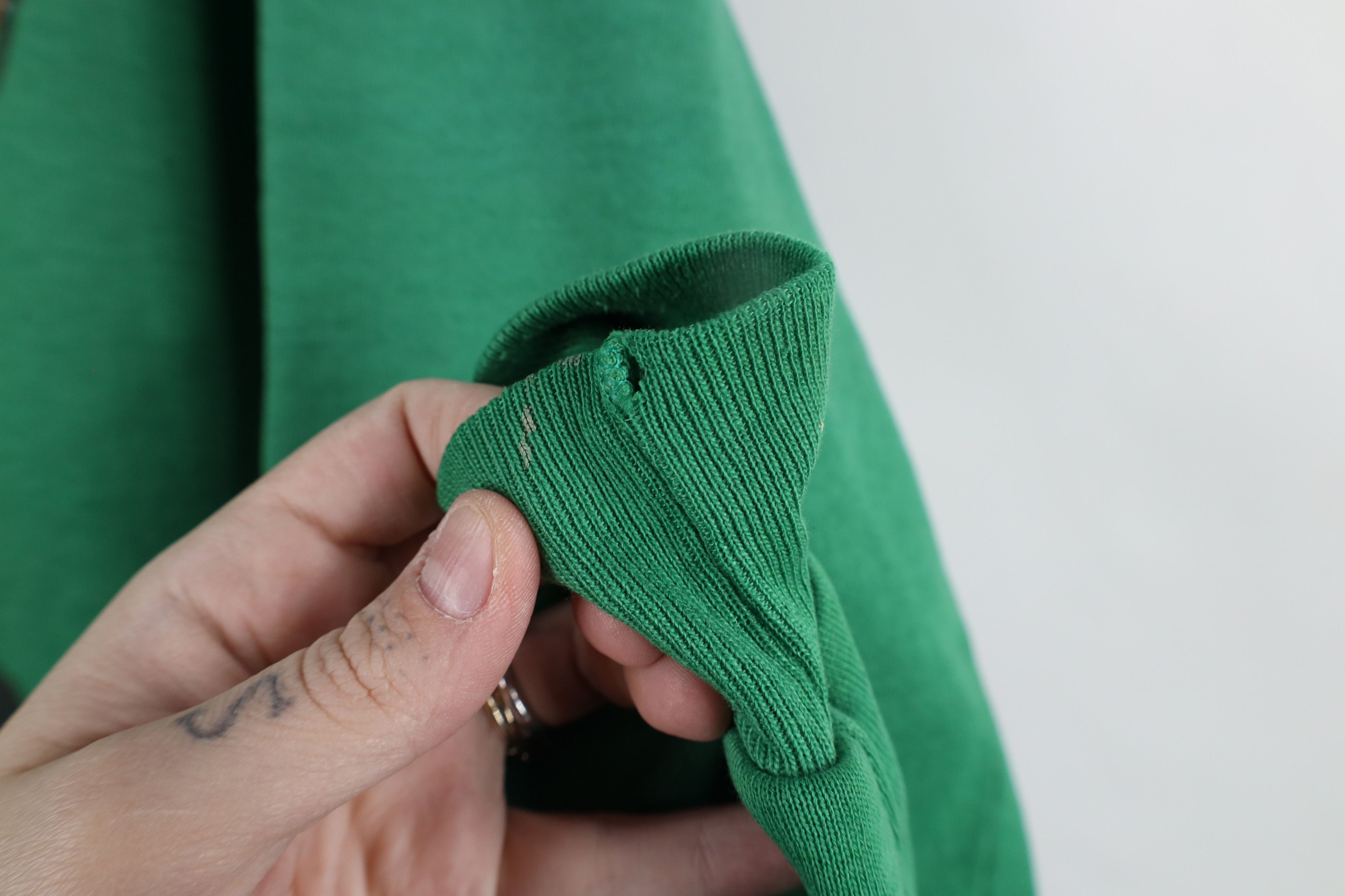 Vintage Vintage 80s 90s Streetwear Deer Buck Crewneck Sweatshirt USA Size US S / EU 44-46 / 1 - 8 Thumbnail