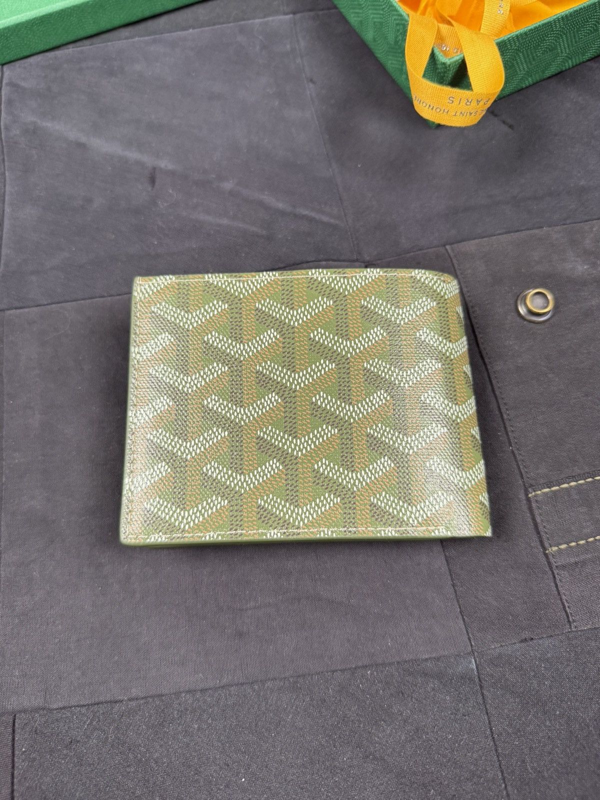 Goyard Victoire Wallet in Khaki Size ONE SIZE - 5 Thumbnail