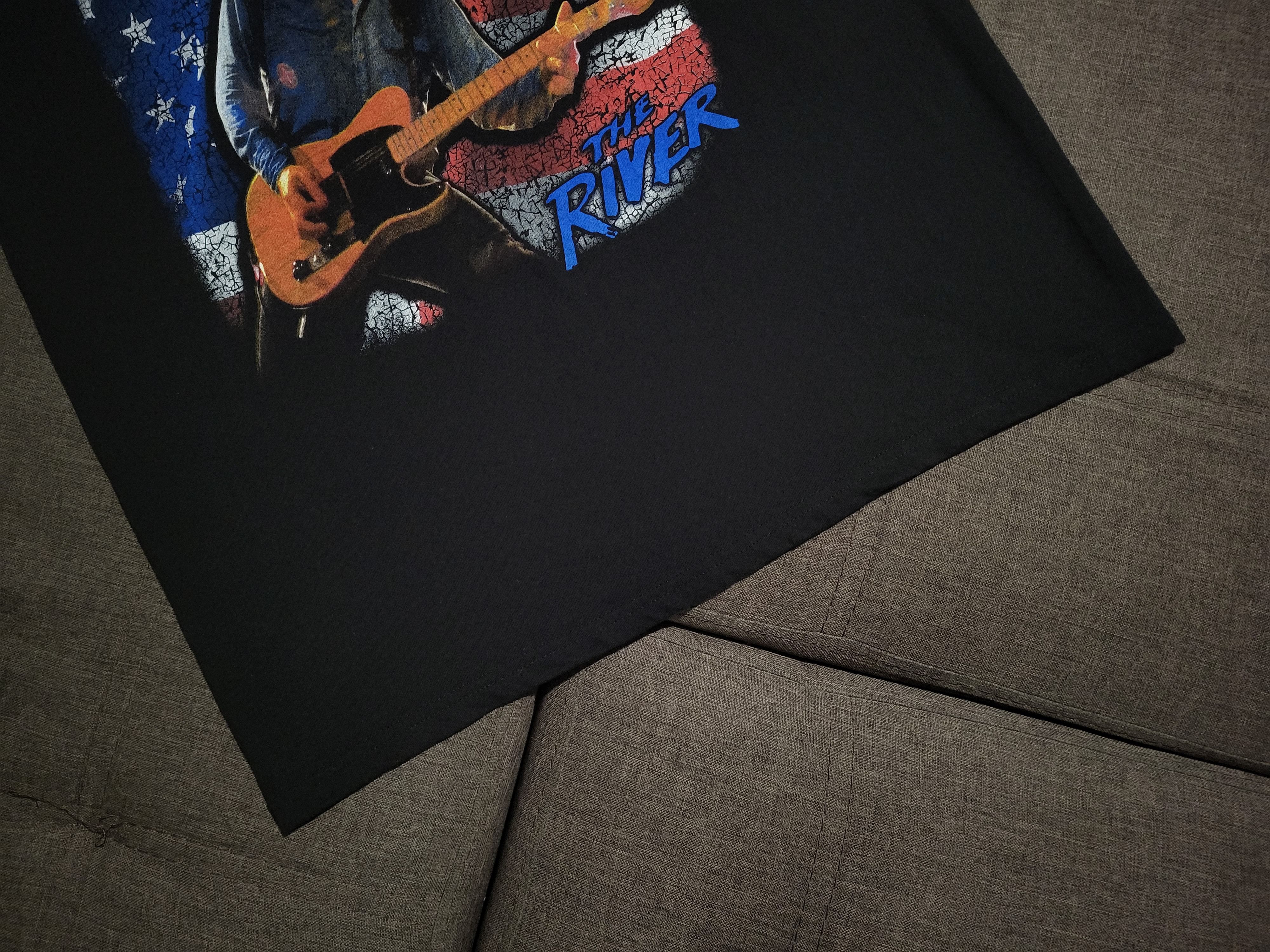 Band Tees Vintage Bruce Springsteen the river tee t shirt Size US L / EU 52-54 / 3 - 2 Thumbnail