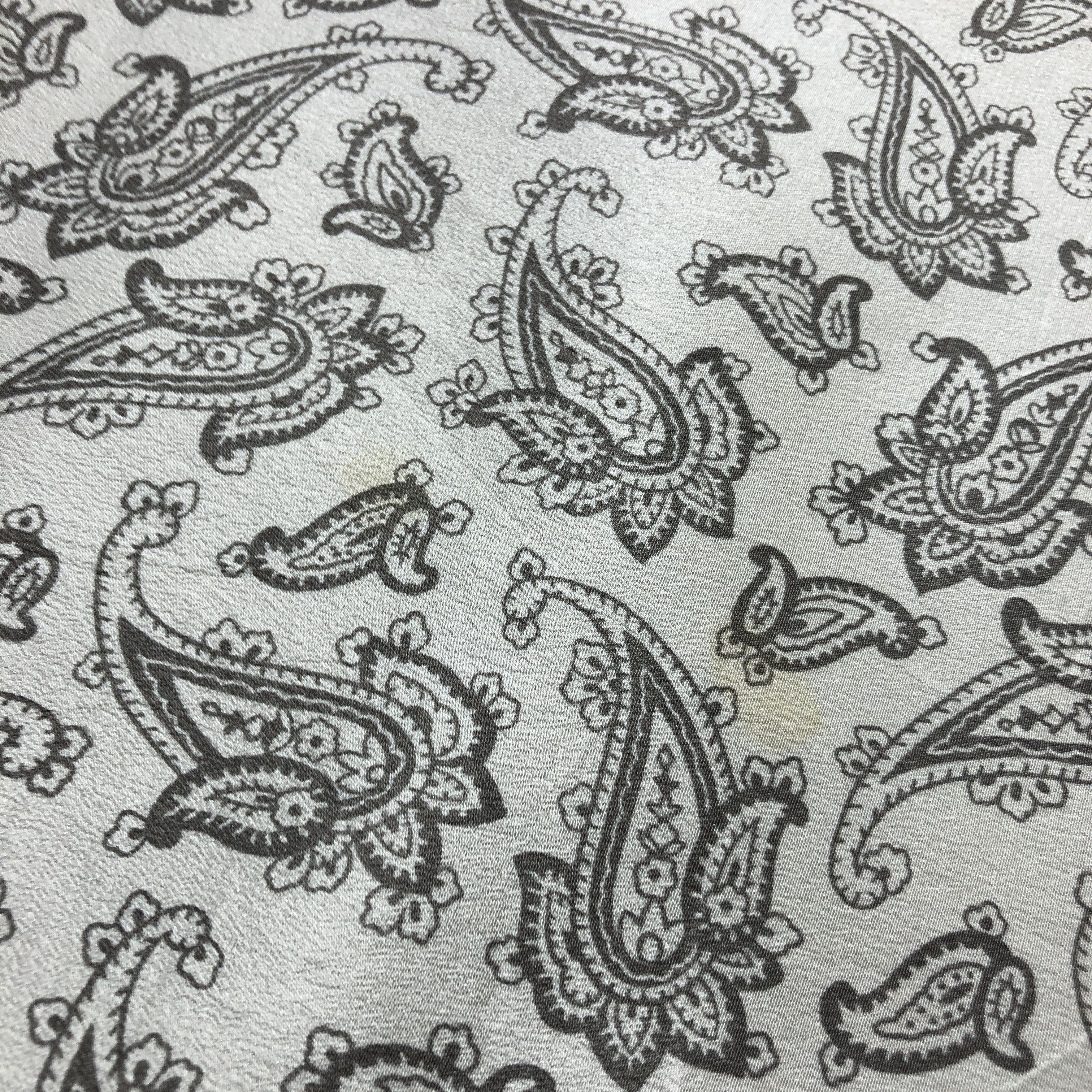 Calvin Klein Vintage Calvin Klein Paisley Silk Scarf M1232 Size ONE SIZE - 7 Thumbnail