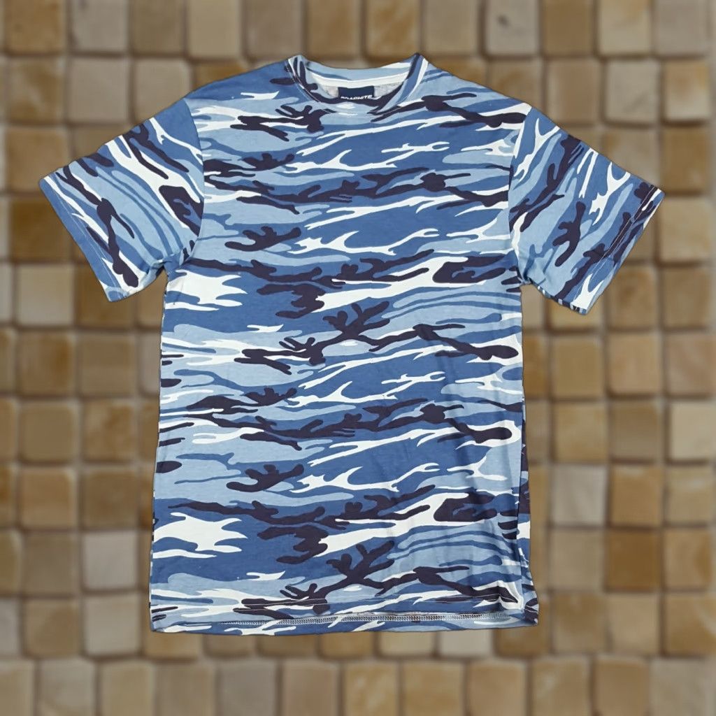 Vintage VINTAGE Graphite Men's T-Shirt S Blue Snow Camo 90s 00s Retro Outdoor Winter Y2K Vintage Size US S / EU 44-46 / 1 - 1 Thumbnail