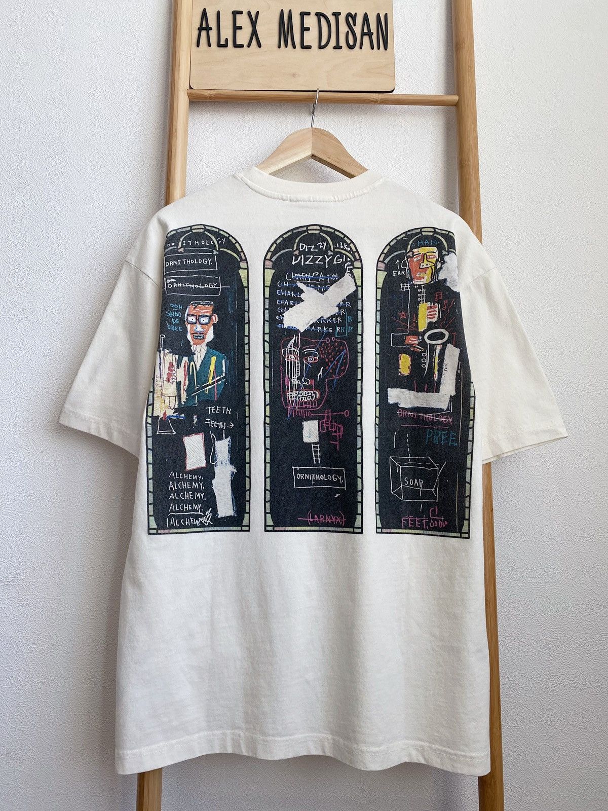 H&M × Jean-Michel Basquiat × Who Decides War WHO DECIDES WAR x BASQUIAT x H&M RELAXED FIT COTTON T-SHIRT Size US M / EU 48-50 / 2 - 1 Thumbnail