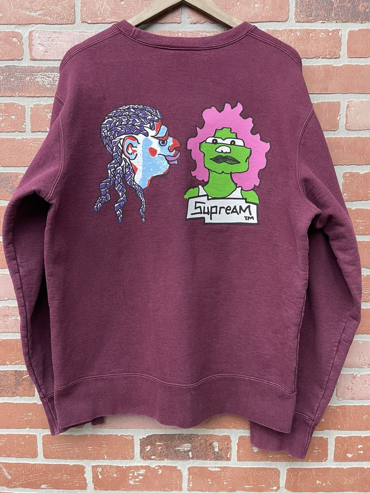 Supreme Size L - Supreme Gonz Heads Crewneck Sweater Burgundy Size US L / EU 52-54 / 3 - 6 Thumbnail