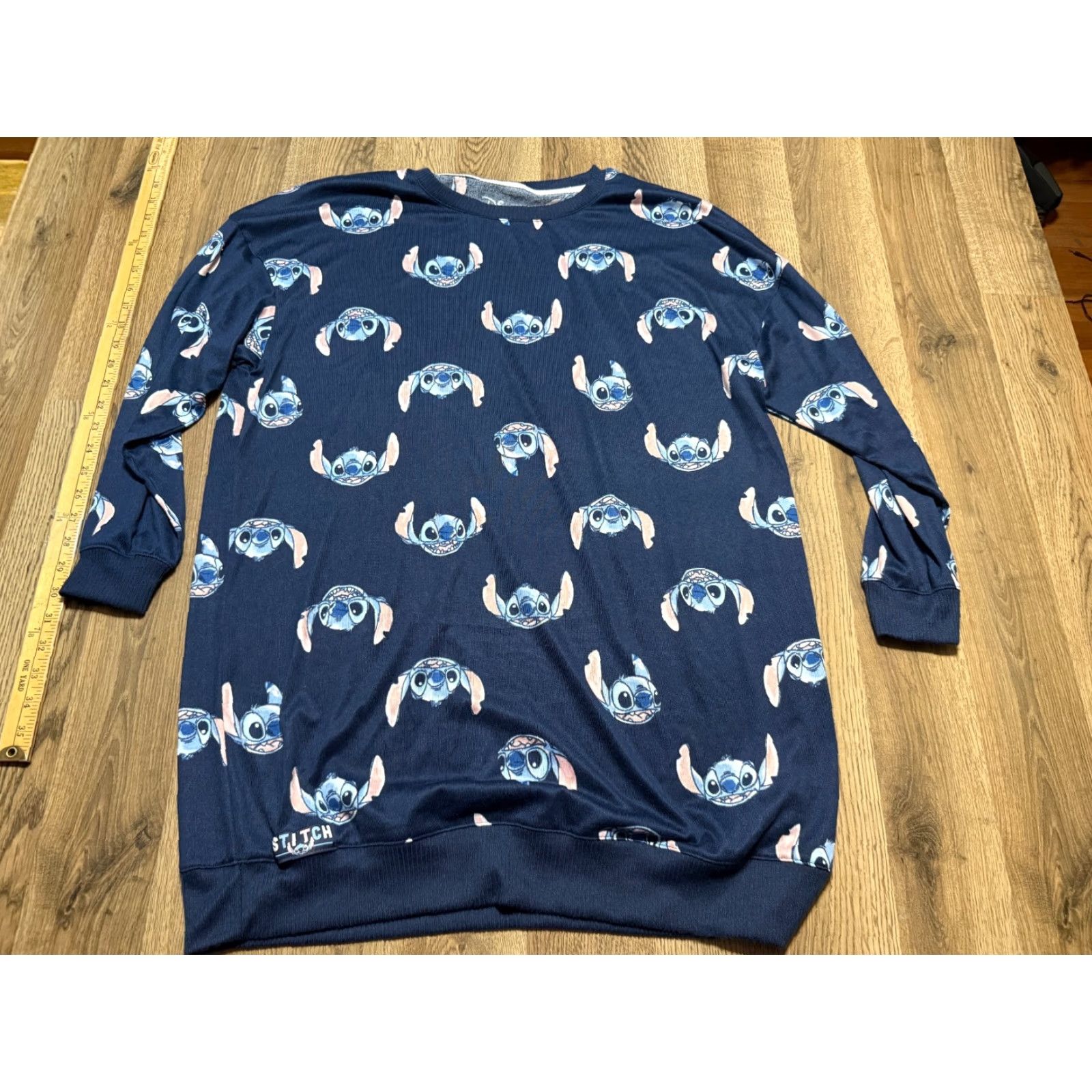 Disney Disney Shirt Womens Large Blue White Pink Long Sleeve Stitch Print Shirt Size L / US 10 / IT 46 - 2 Thumbnail
