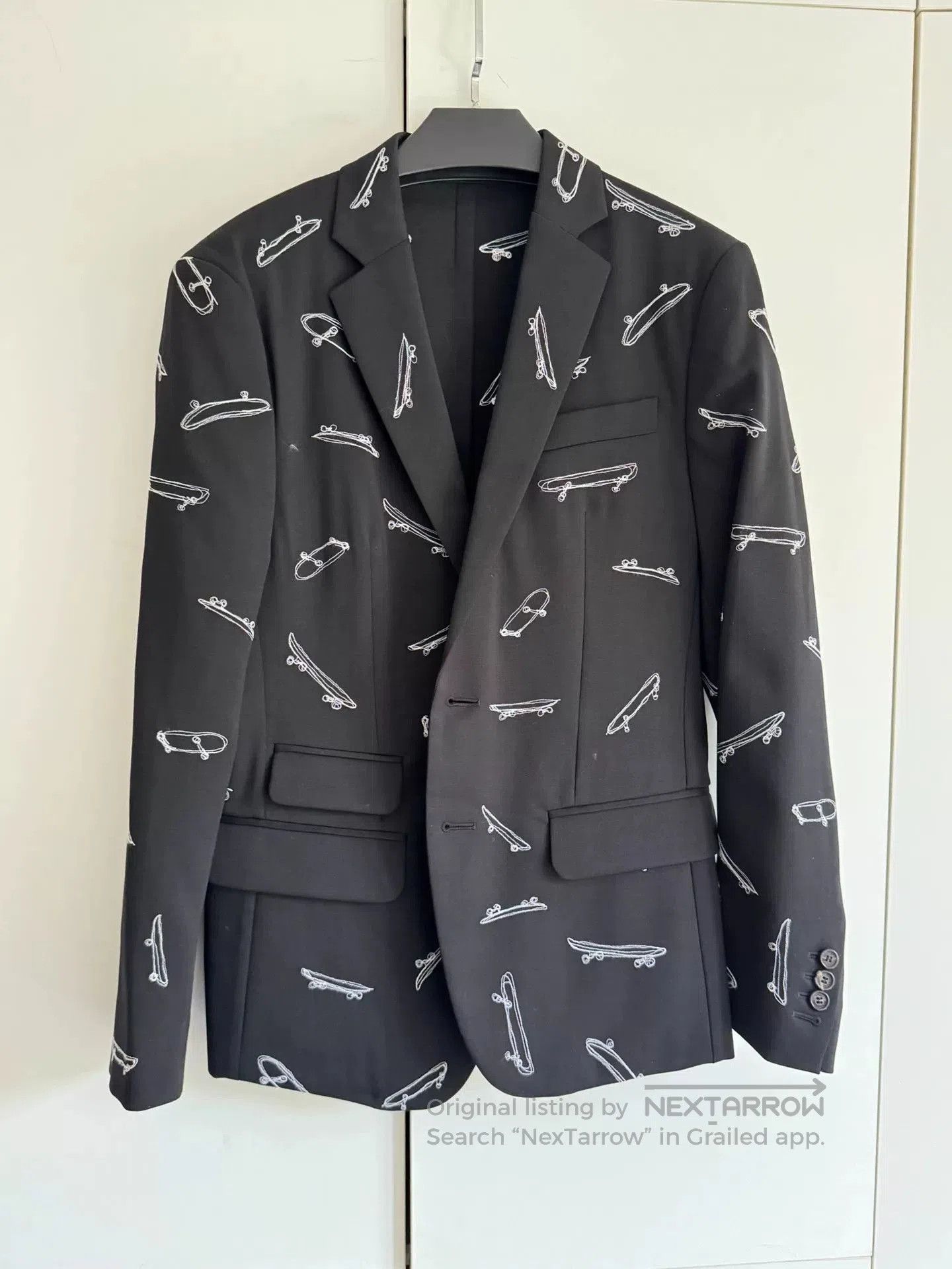 Dsquared2 Dsquared2 Black Skateboard Print Suit Jacket. Size US S / EU 44-46 / 1 - 1 Thumbnail
